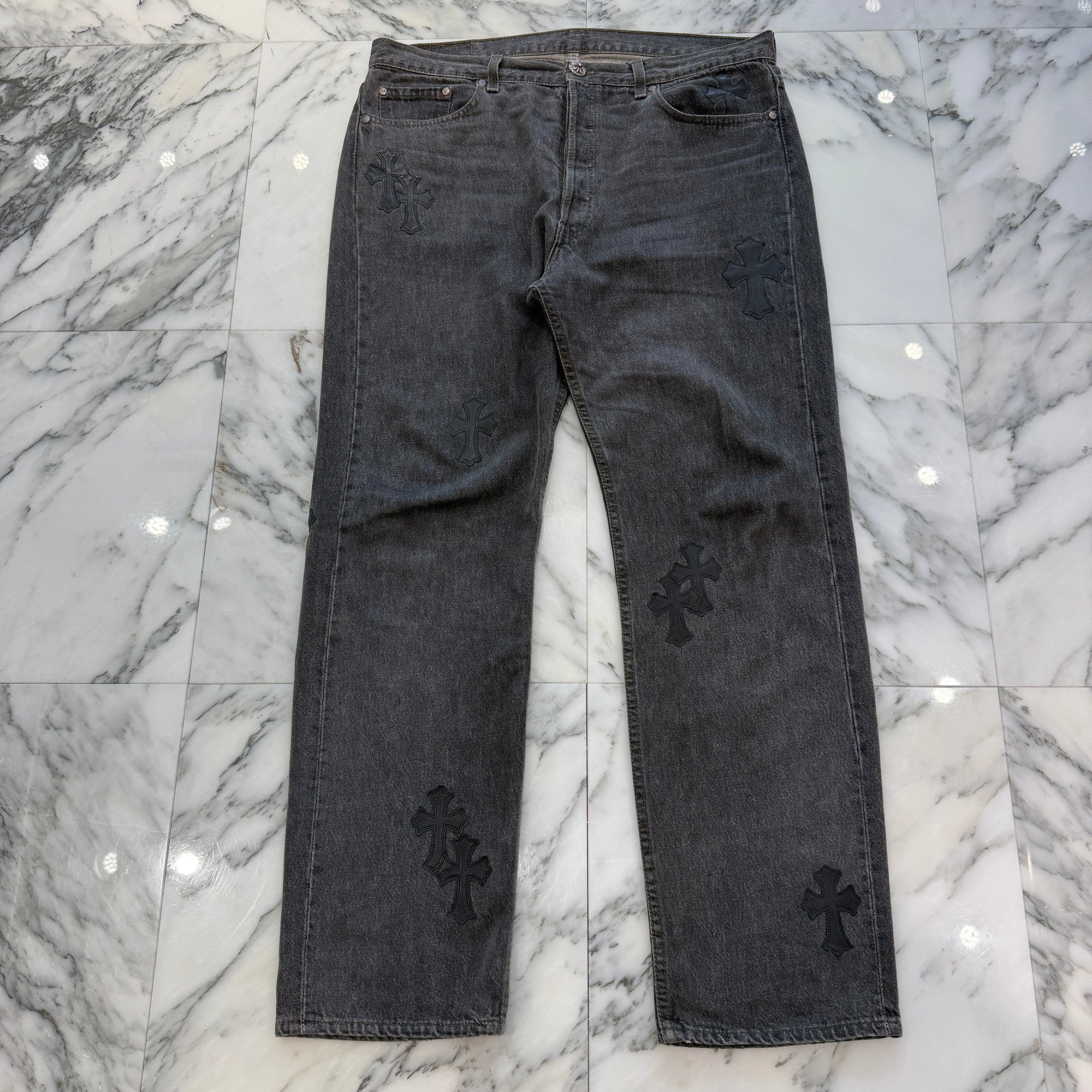 CHROME HEARTS × Levi's 501 VNTG Leather Cross Patch Denim Pants Size 34 クロムハーツ × リーバイス 501 ヴィンテージ レザークロスパッチ デニムパンツ サイズ34