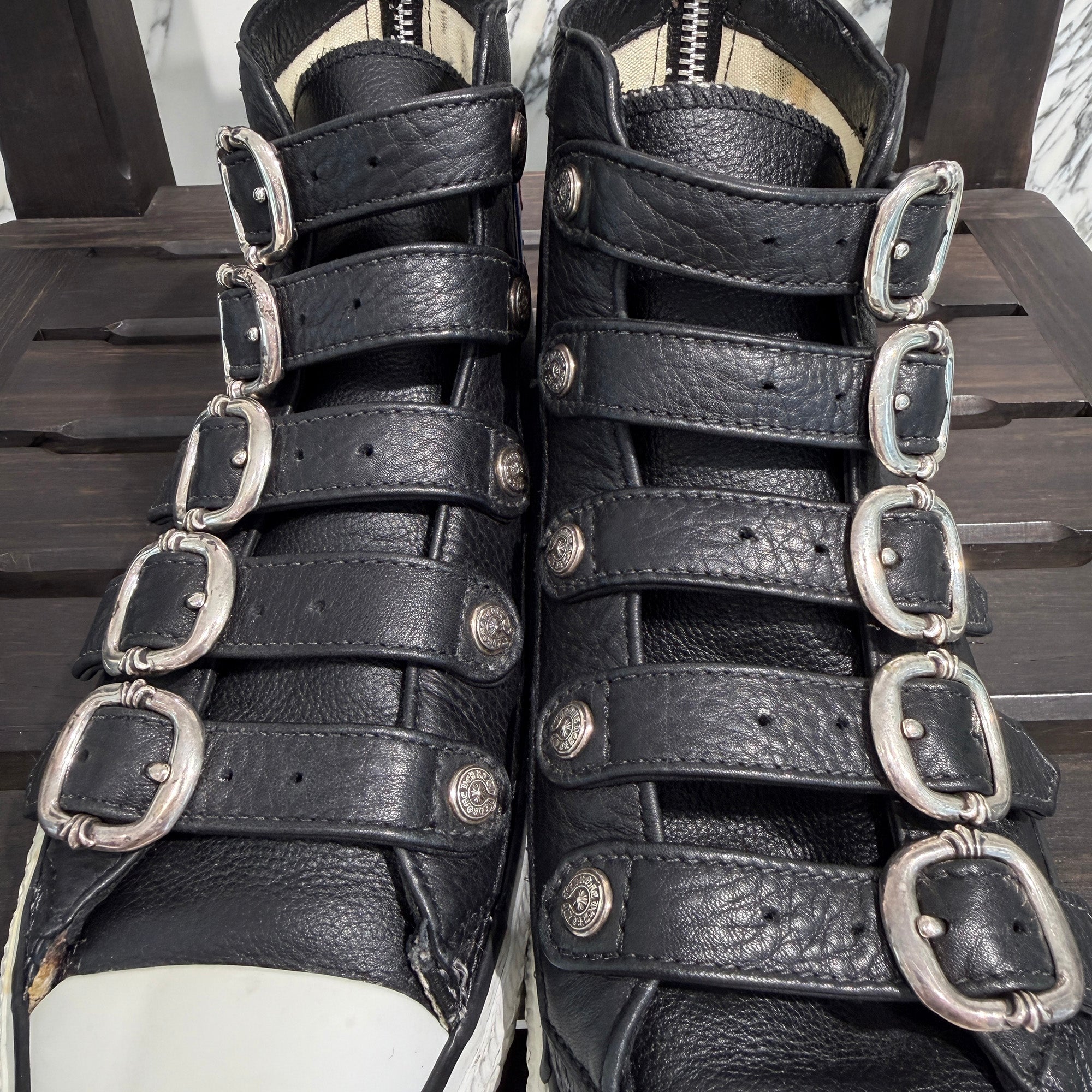 CHROME HEARTS × CONVERSE Gunslinger Belt Leather High Cut Sneakers Size 6 1/2(約25.0cm前後) クロムハーツ × コンバース ガンスリンガーベルト レザーハイカット スニーカー サイズ6 1/2(約25.0cm前後)
