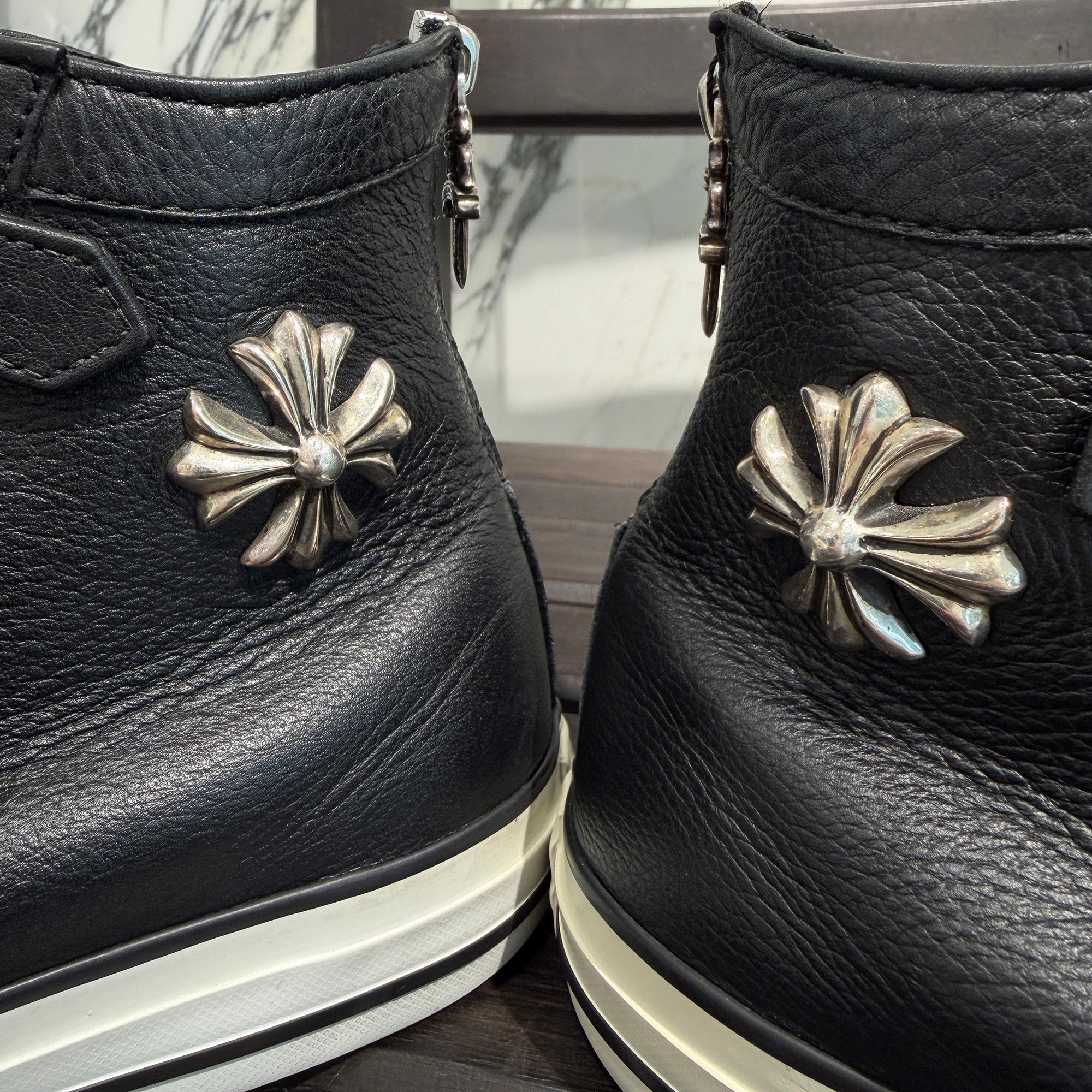CHROME HEARTS × CONVERSE Gunslinger Belt Leather High Cut Sneakers Size 6 1/2(約25.0cm前後) クロムハーツ × コンバース ガンスリンガーベルト レザーハイカット スニーカー サイズ6 1/2(約25.0cm前後)