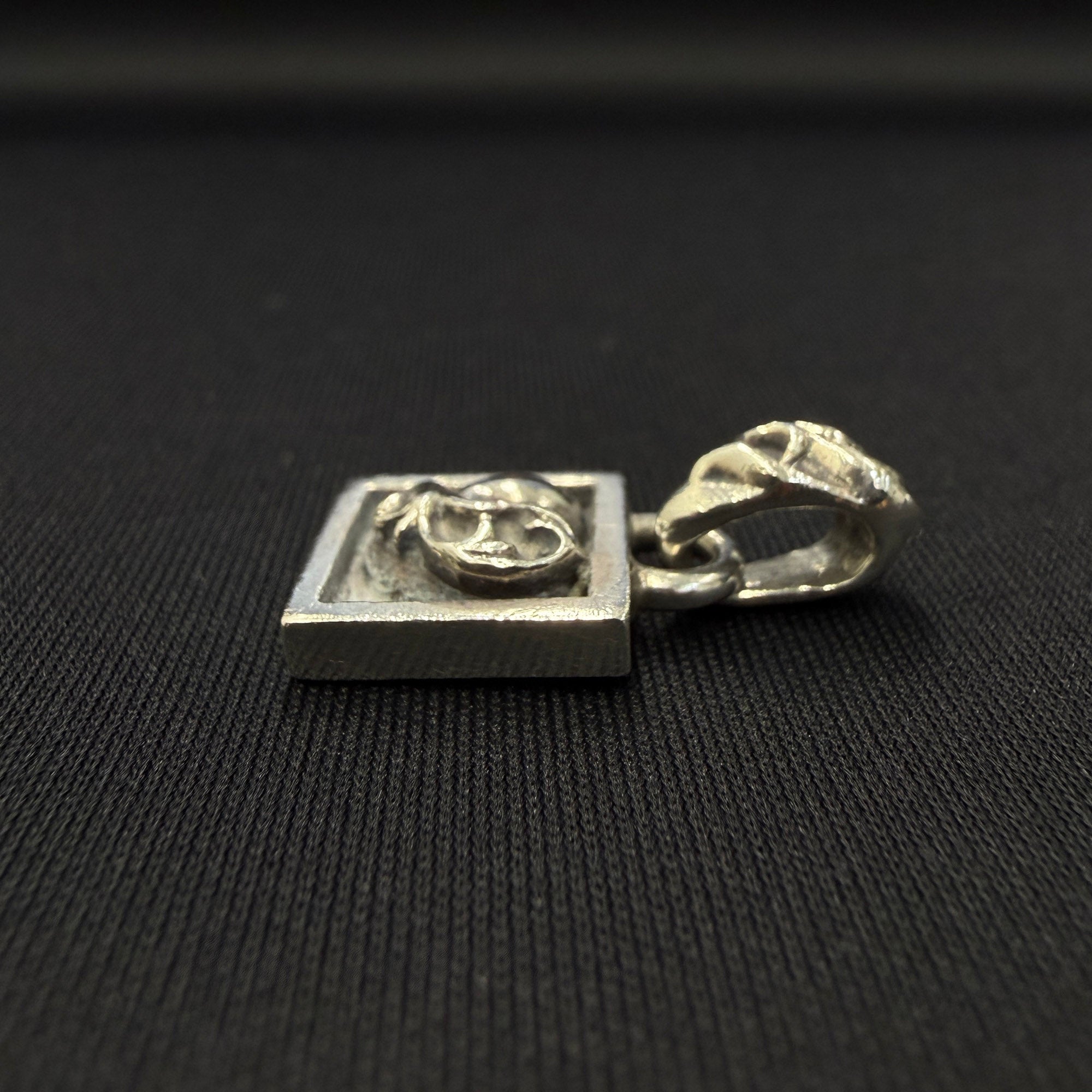 CHROME HEARTS FRAMED Heart Charm クロムハーツ フレームド ハート チャーム