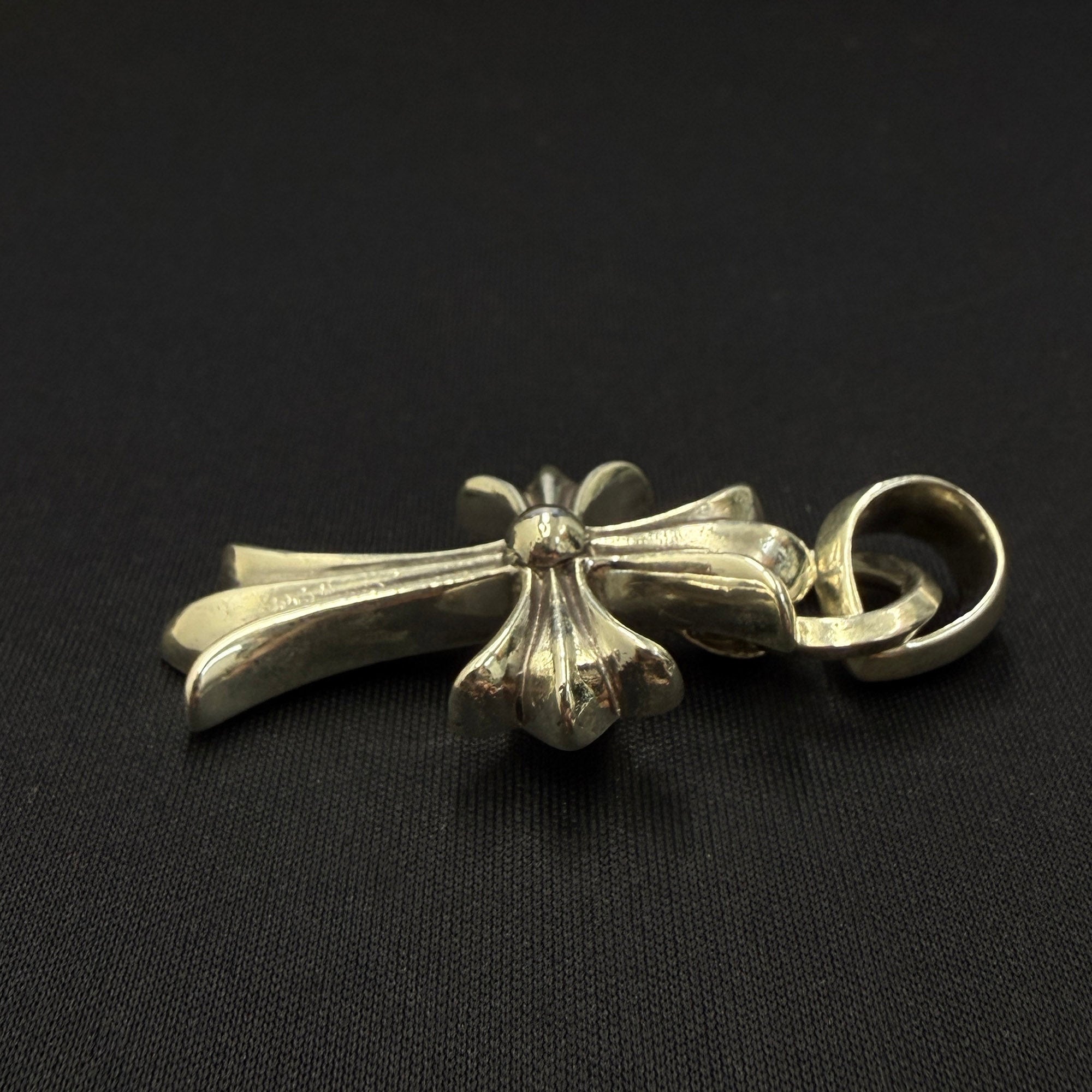 CHROME HEARTS Small CH Cross Pendant With Bail クロムハーツ スモール CHクロス ペンダント ウィズ ベイル シルバー925