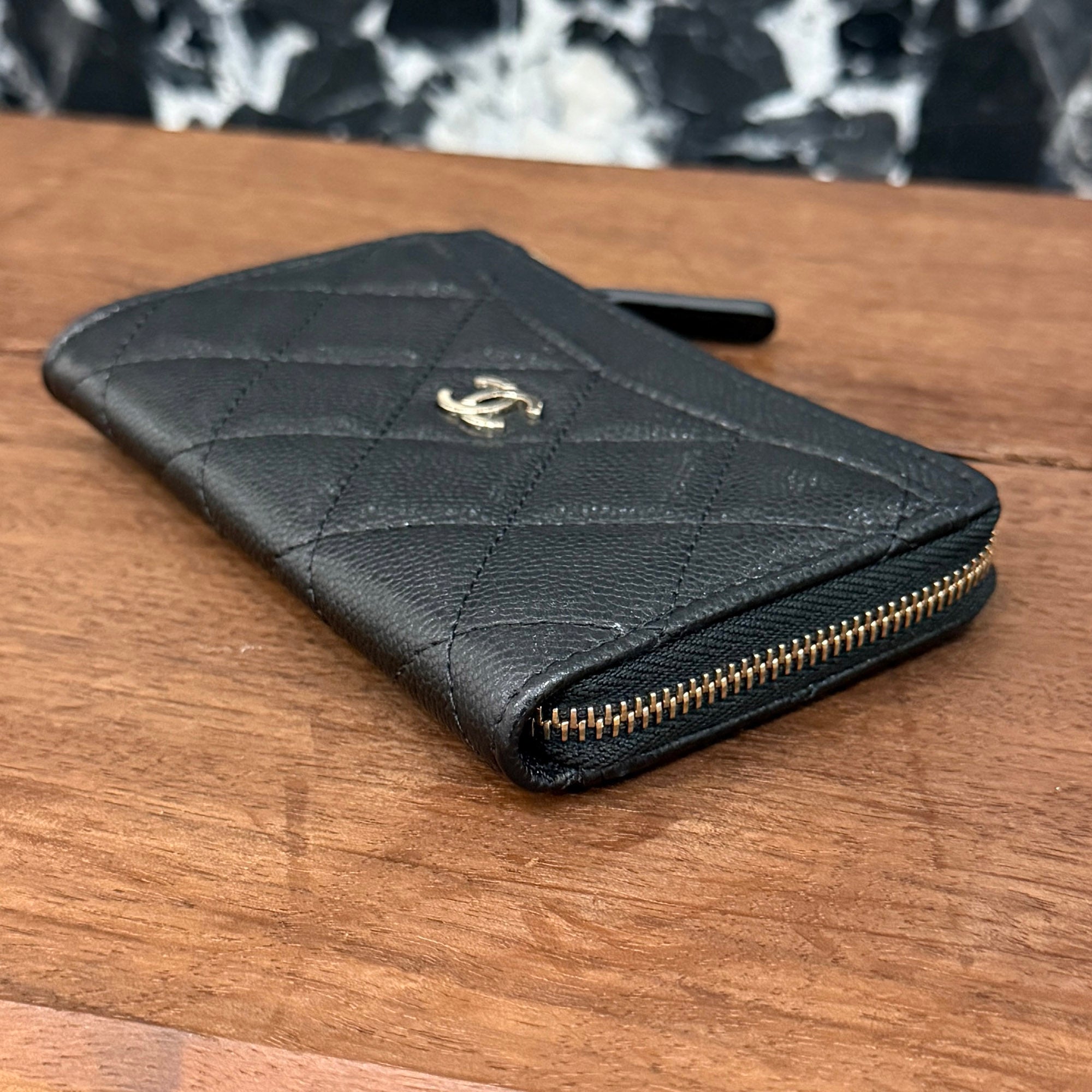 CHANEL Matelassé Classic Zip Fragment Case AP3179 シャネル 24P マトラッセ クラシック ジップ フラグメントケース