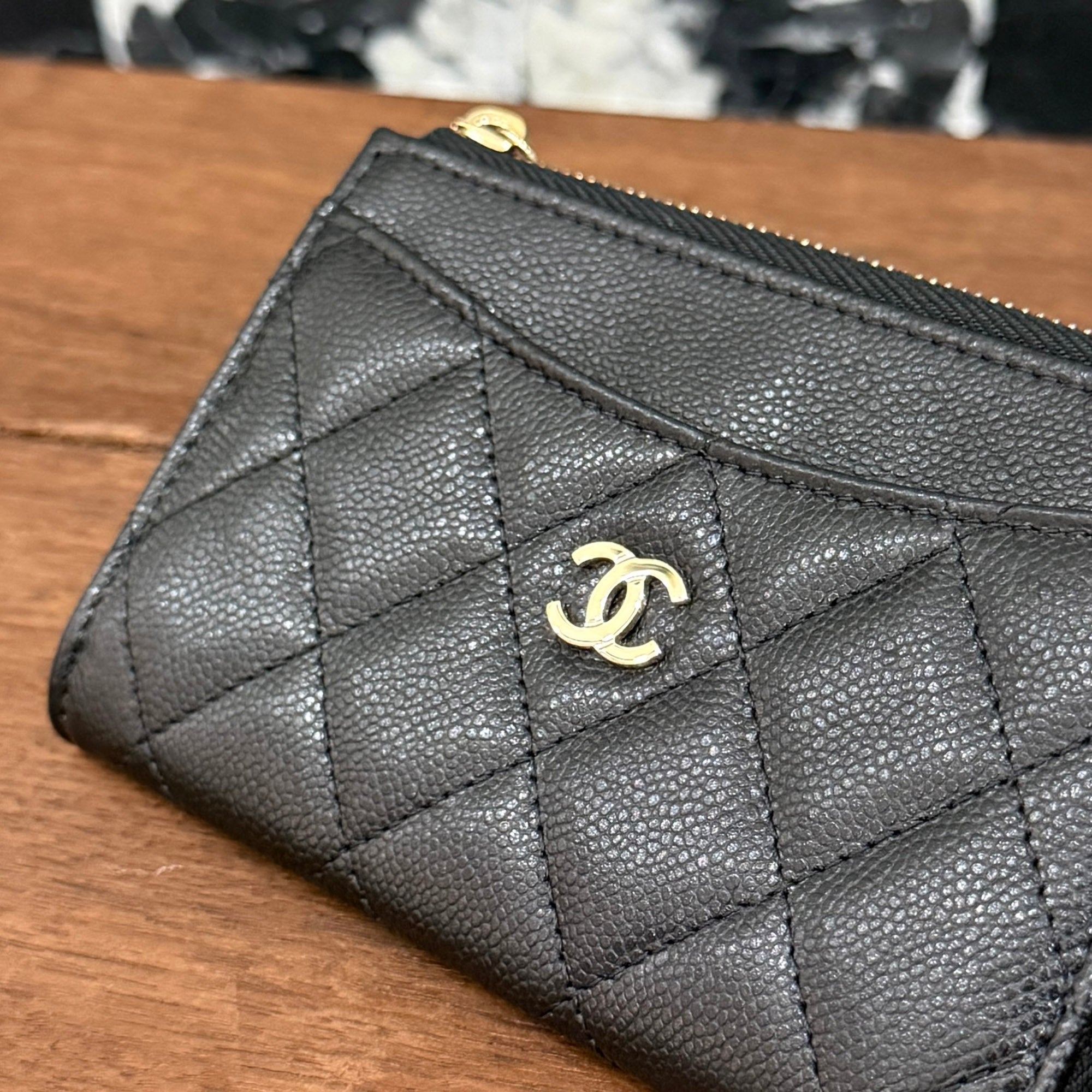 CHANEL Matelassé Classic Zip Fragment Case AP3179 シャネル 24P マトラッセ クラシック ジップ フラグメントケース