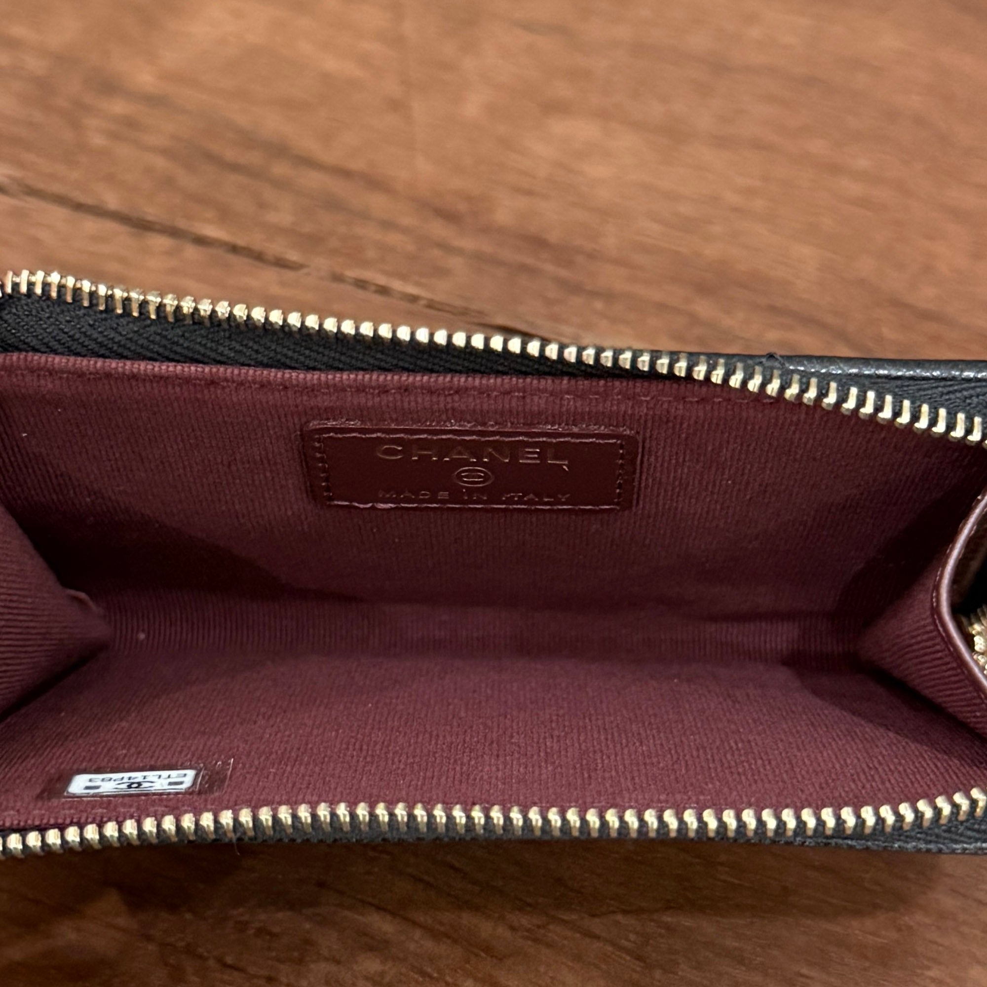 CHANEL Matelassé Classic Zip Fragment Case AP3179 シャネル 24P マトラッセ クラシック ジップ フラグメントケース