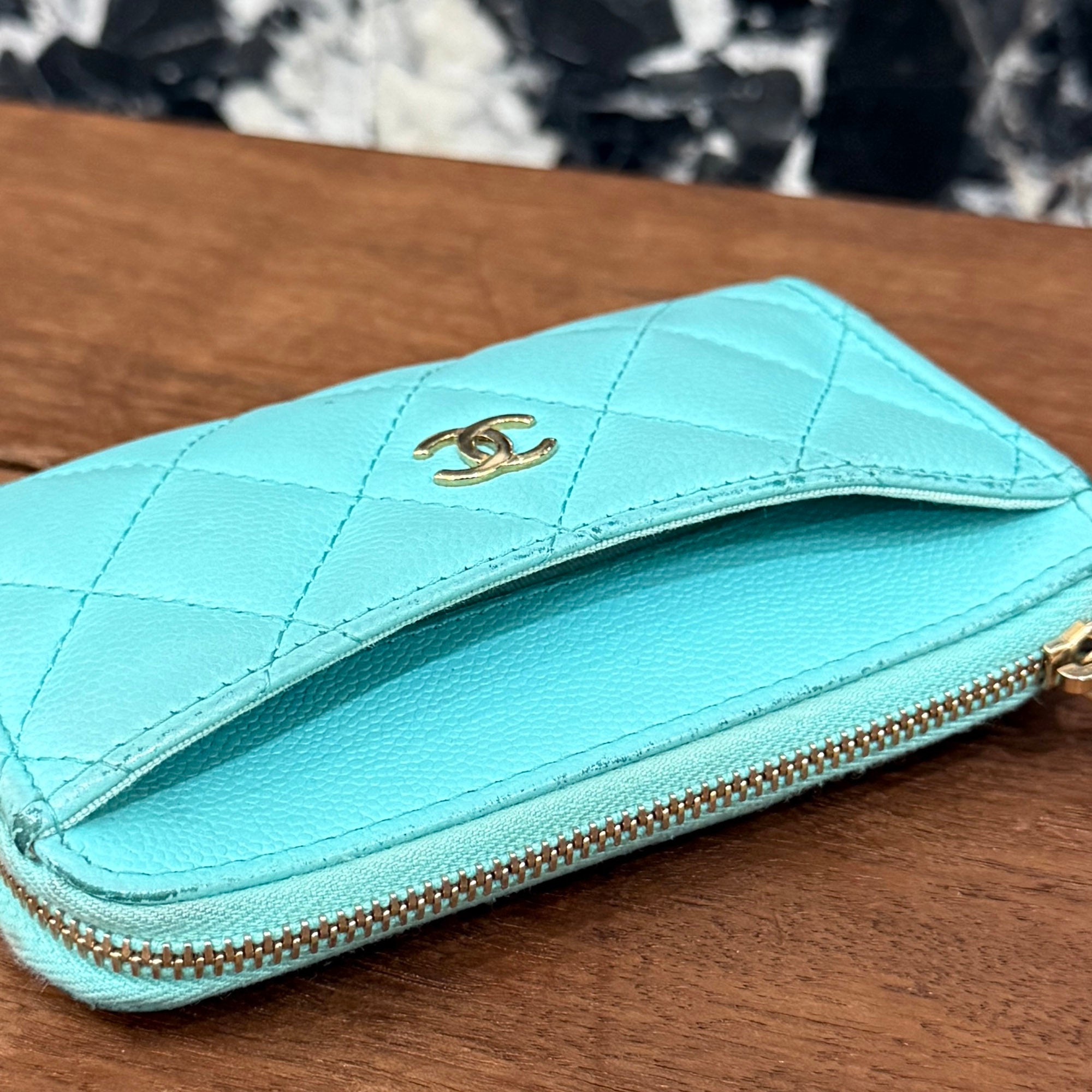 CHANEL Matelassé Classic Zip Fragment Case AP3179 シャネル マトラッセ クラシック ジップ フラグメントケース