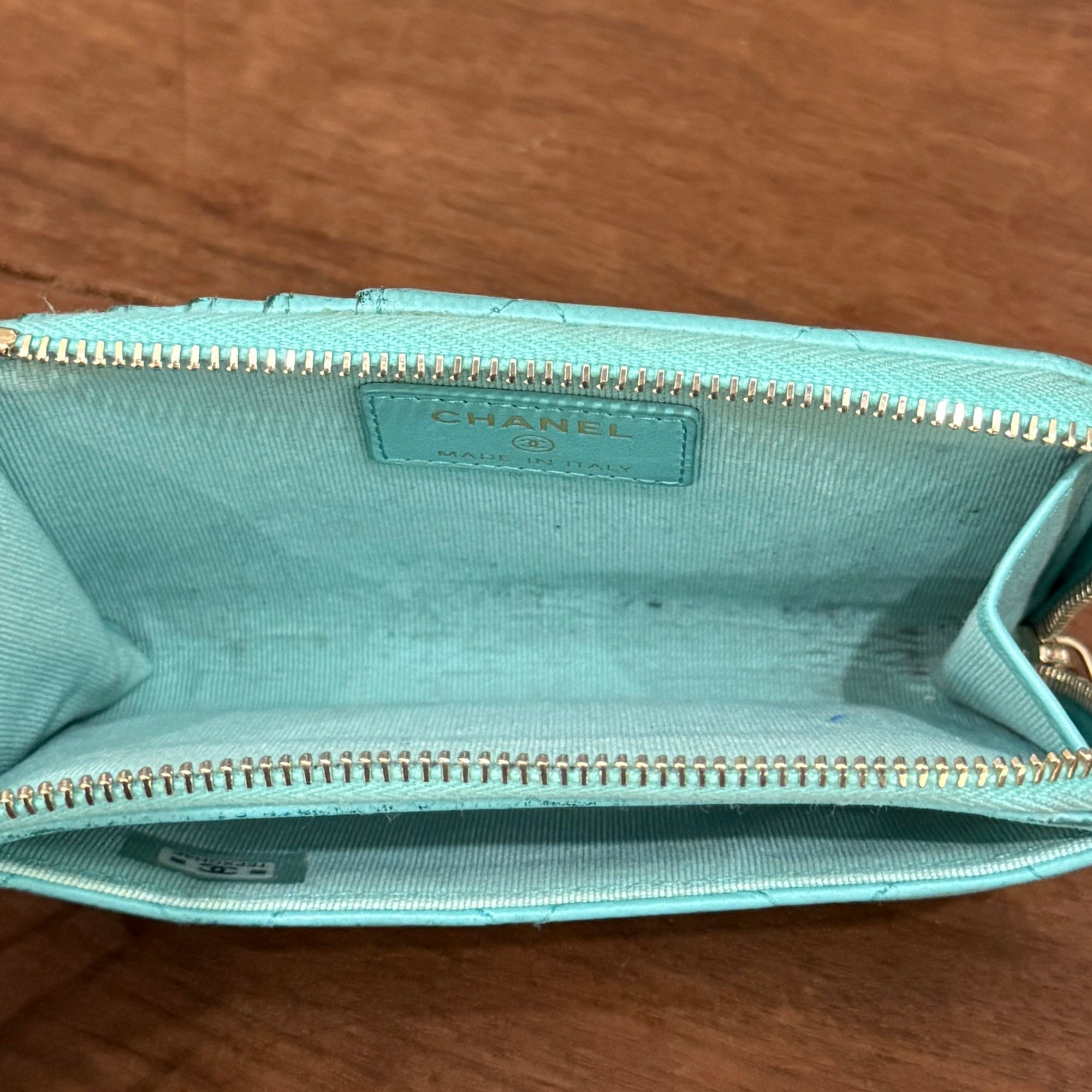 CHANEL Matelassé Classic Zip Fragment Case AP3179 シャネル マトラッセ クラシック ジップ フラグメントケース