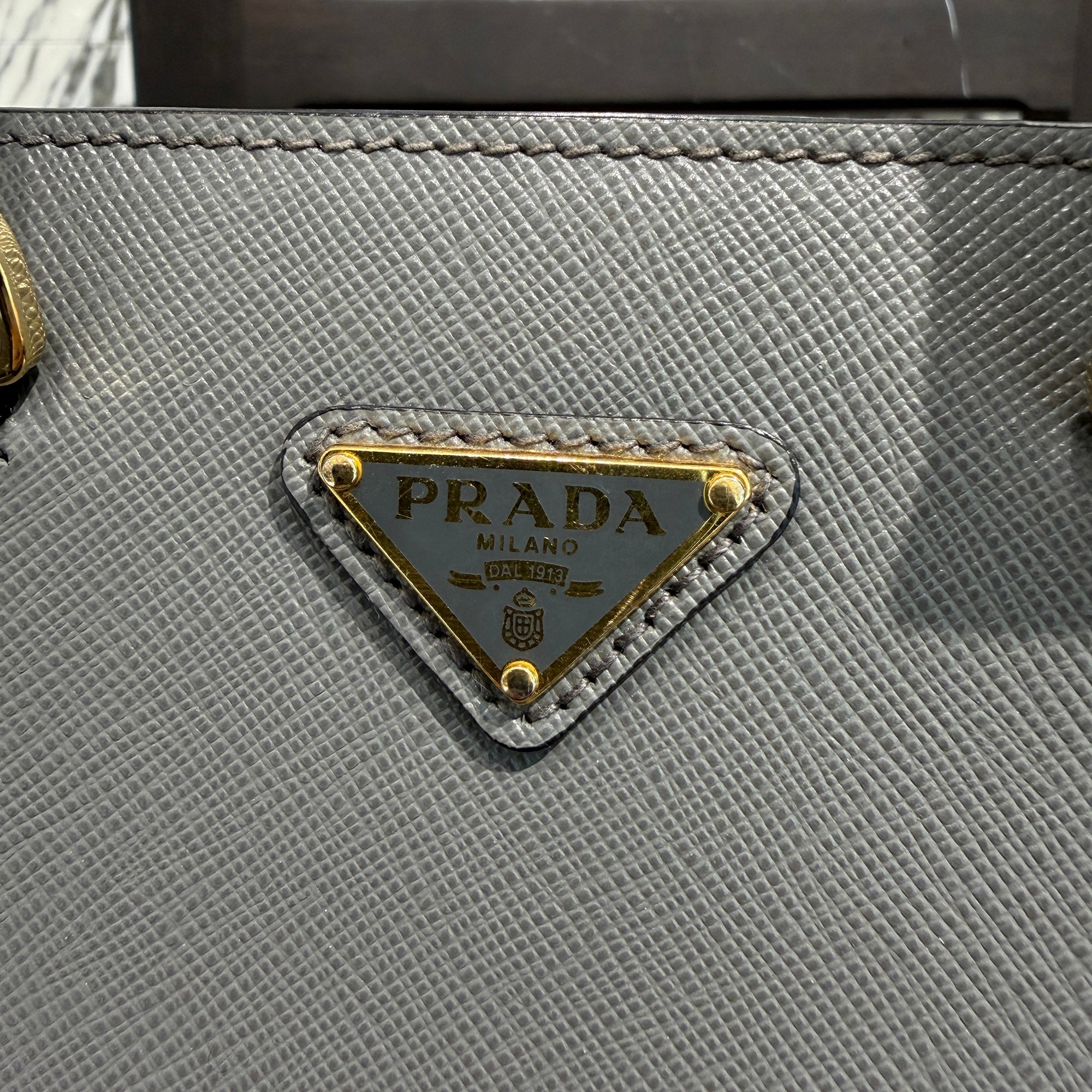 PRADA Galleria Saffiano Leather Hand Bag プラダ ガレリア サフィアーノレザー ハンドバッグ