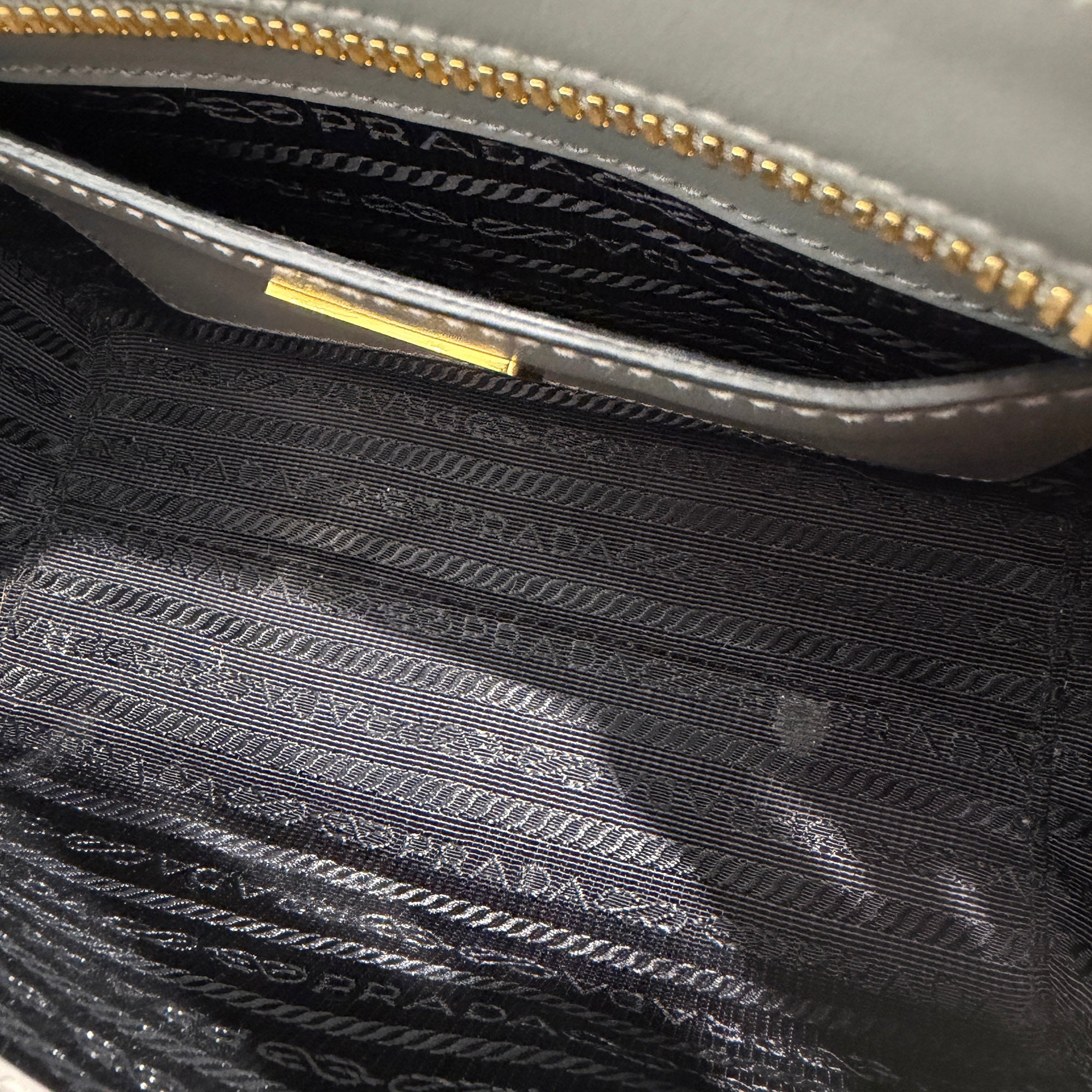 PRADA Galleria Saffiano Leather Hand Bag プラダ ガレリア サフィアーノレザー ハンドバッグ