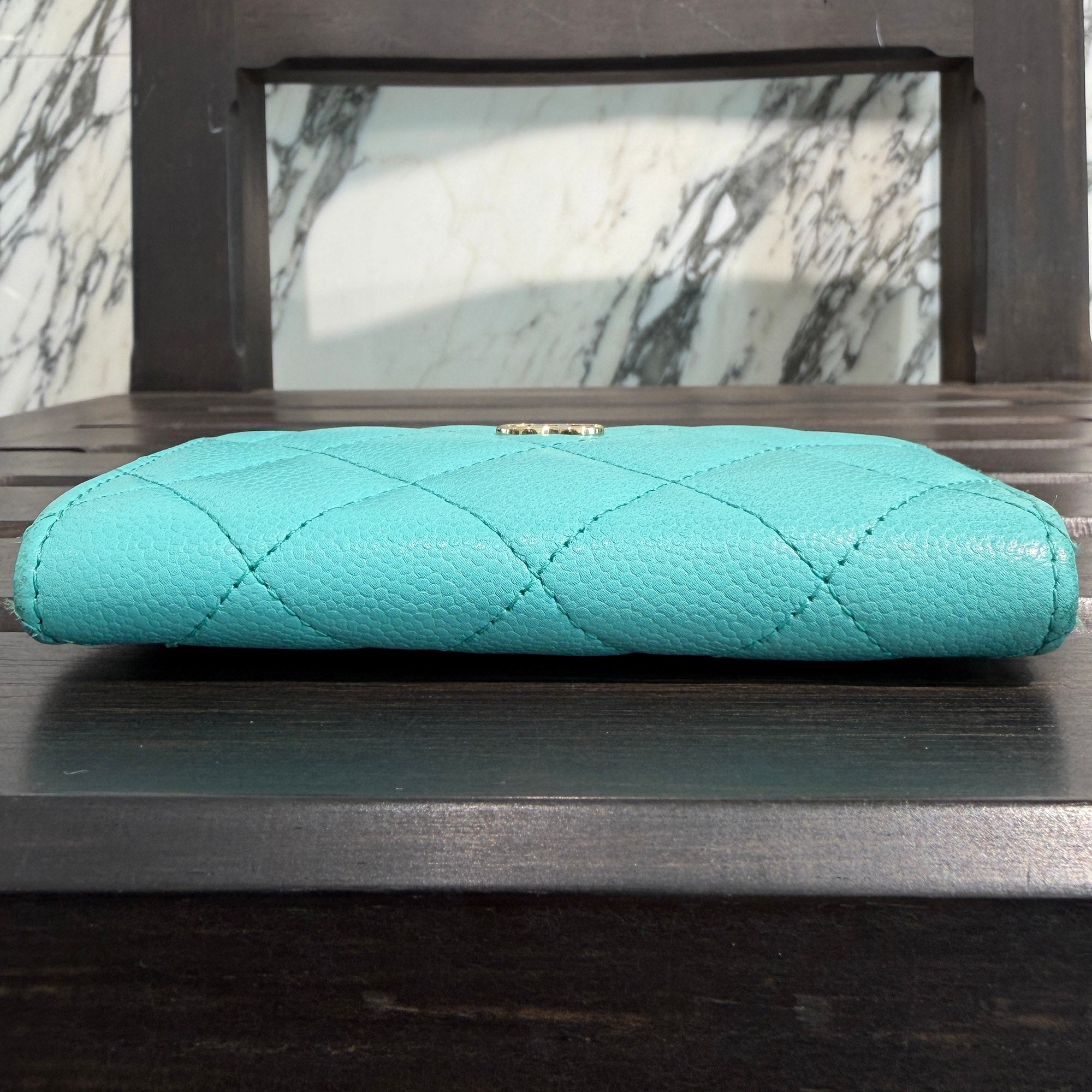 CHANEL Matelassé Classic Zip Coin Purse シャネル マトラッセ クラシック ジップ コインパース
