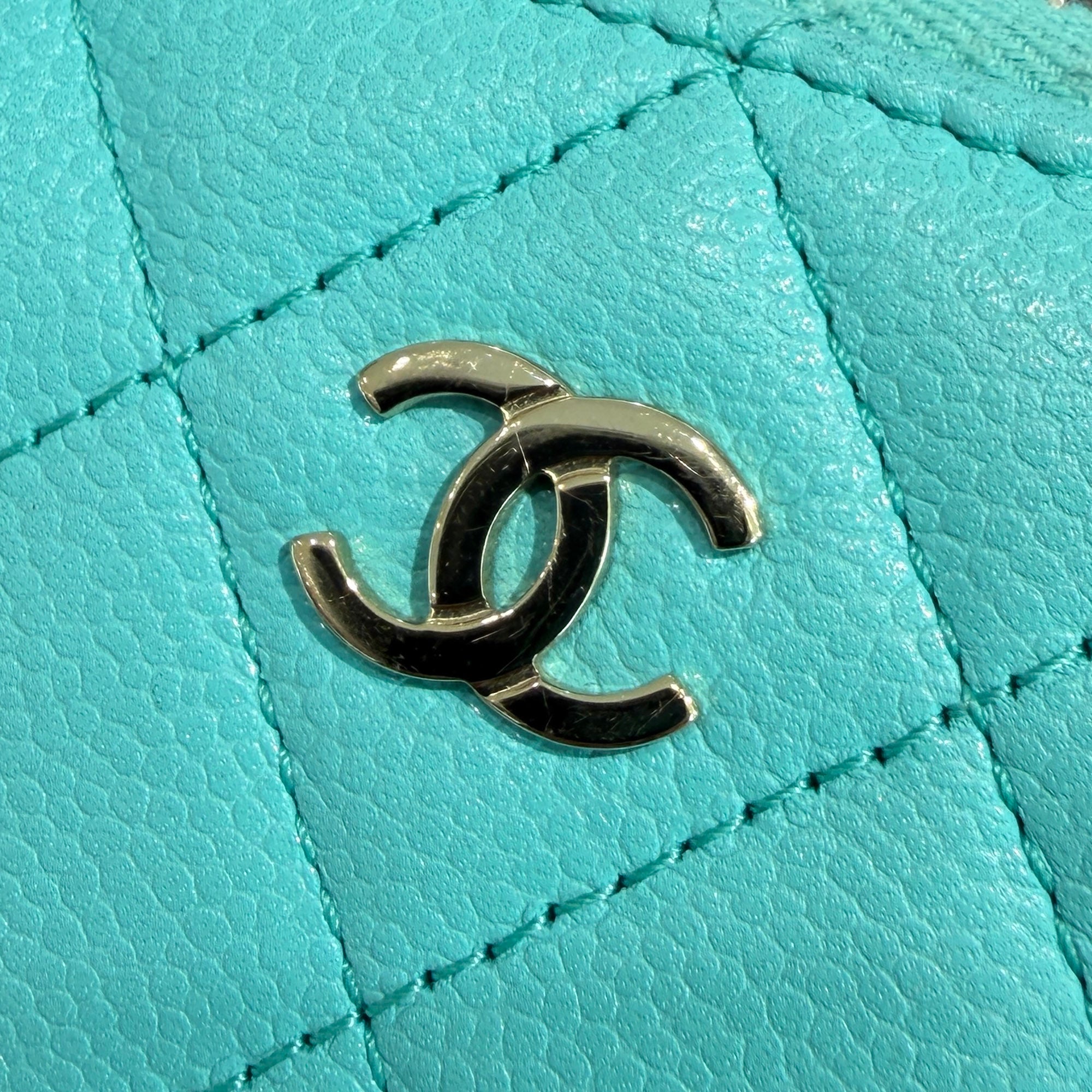 CHANEL Matelassé Classic Zip Coin Purse シャネル マトラッセ クラシック ジップ コインパース