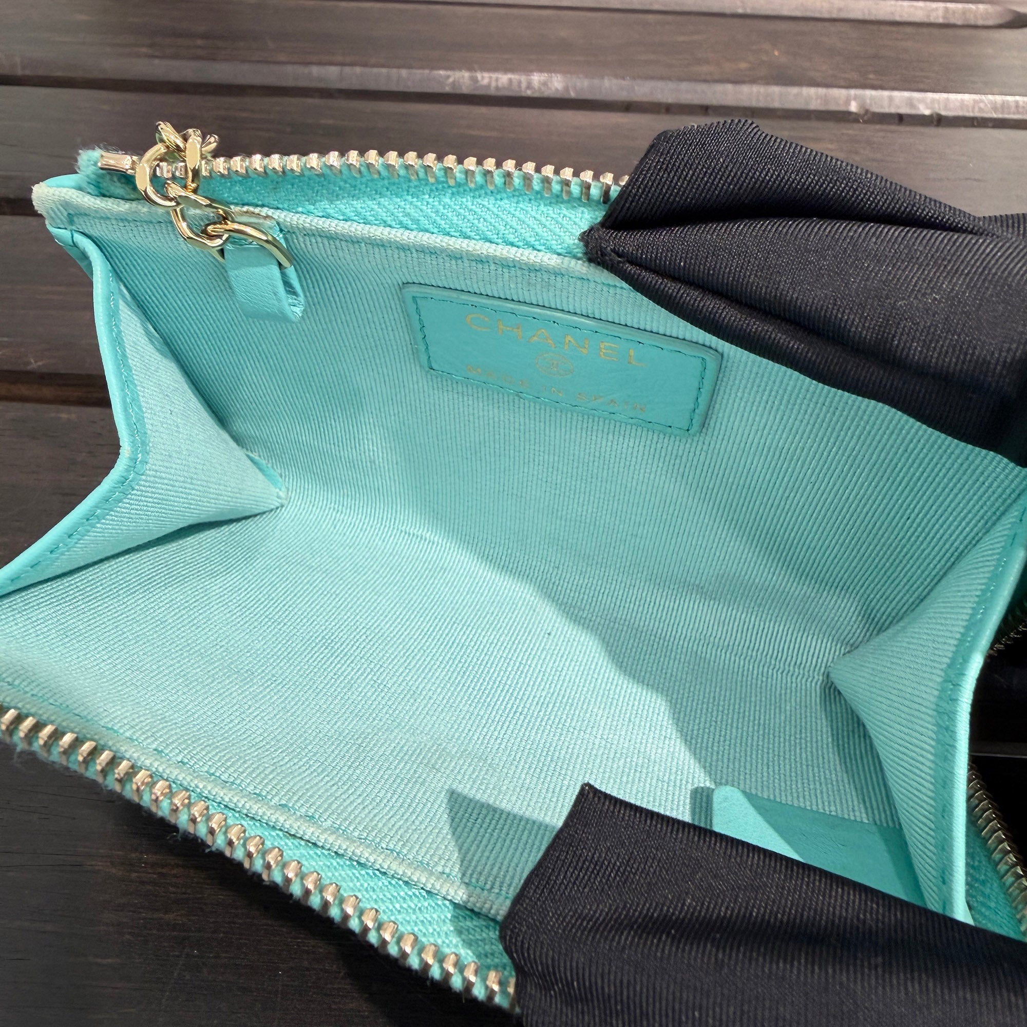 CHANEL Matelassé Classic Zip Coin Purse シャネル マトラッセ クラシック ジップ コインパース