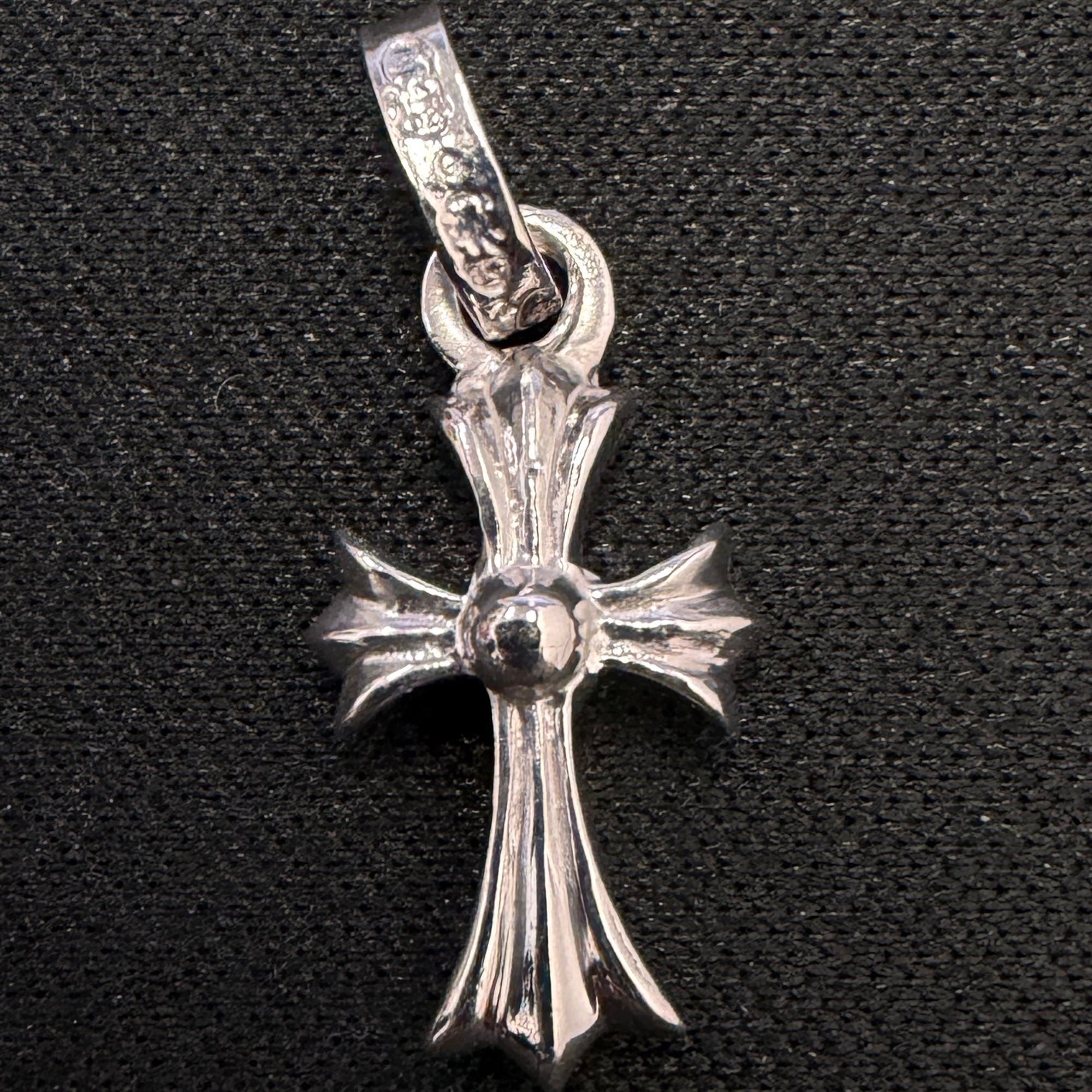 CHROME HEARTS 18K WG CH Cross Baby Fat Charm Pave Diamond クロムハーツ 18K WG CHクロス ベビーファット チャーム パヴェダイヤモンド