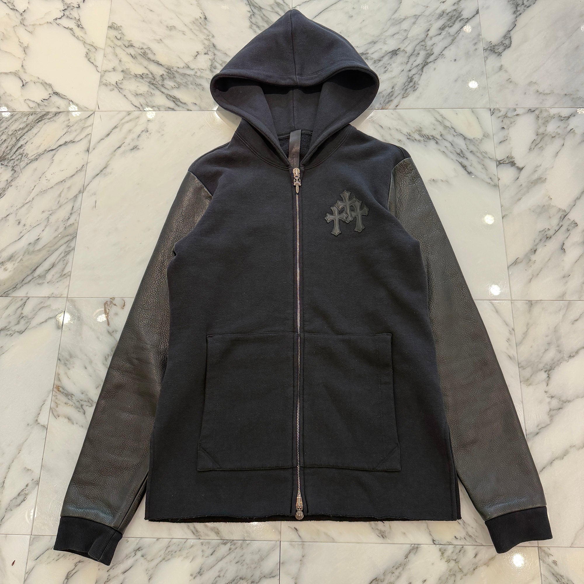 CHROME HEARTS Y NOT Leather Cross Patch Arm Leather Switching Zip Up Hoodie Size Ｍ クロムハーツ ワイノット レザークロスパッチ アームレザー切替 ジップアップフーディー サイズＭ