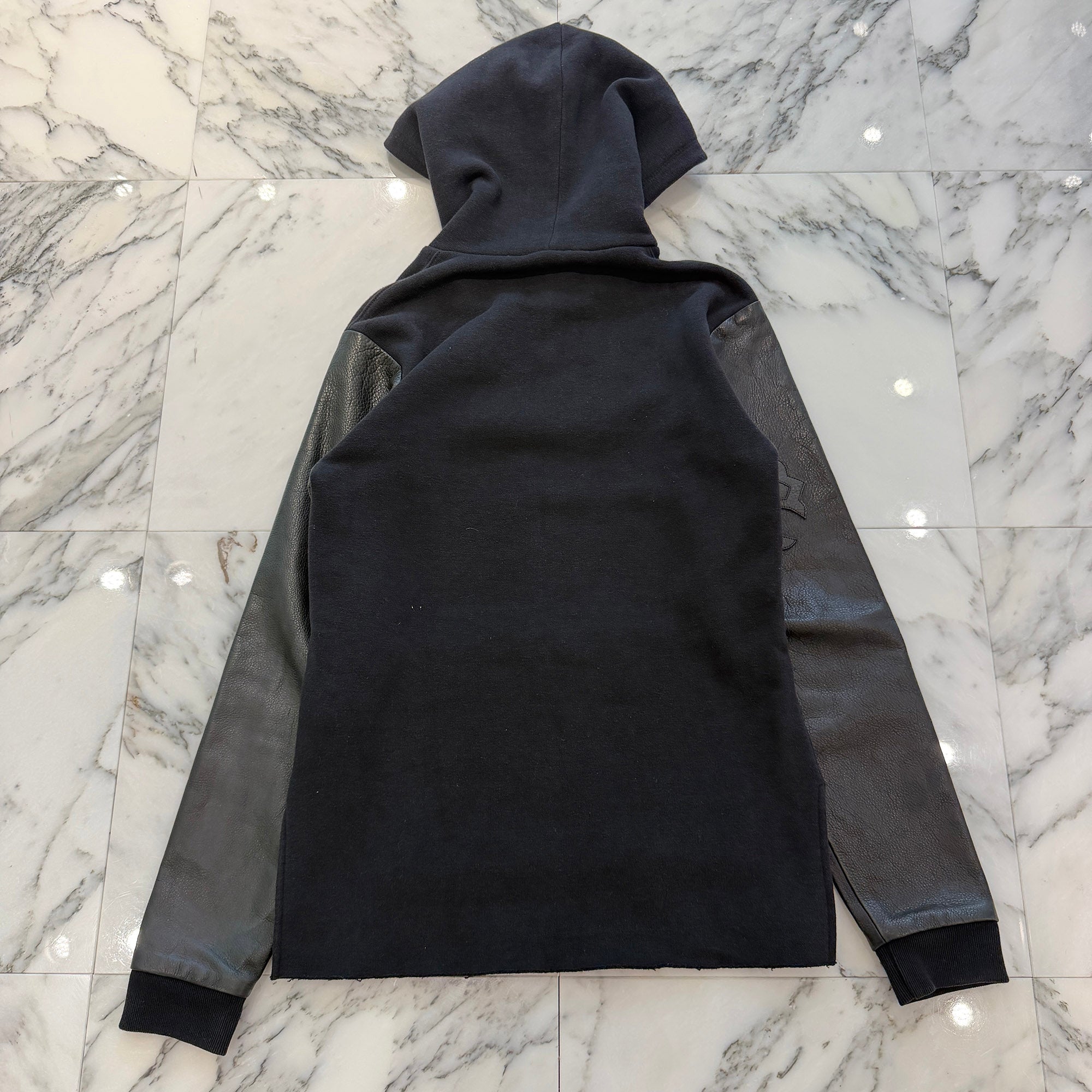 CHROME HEARTS Y NOT Leather Cross Patch Arm Leather Switching Pullover Hoodie Size S クロムハーツ ワイノット レザークロスパッチ アームレザー切替 プルオーバーフーディー サイズS