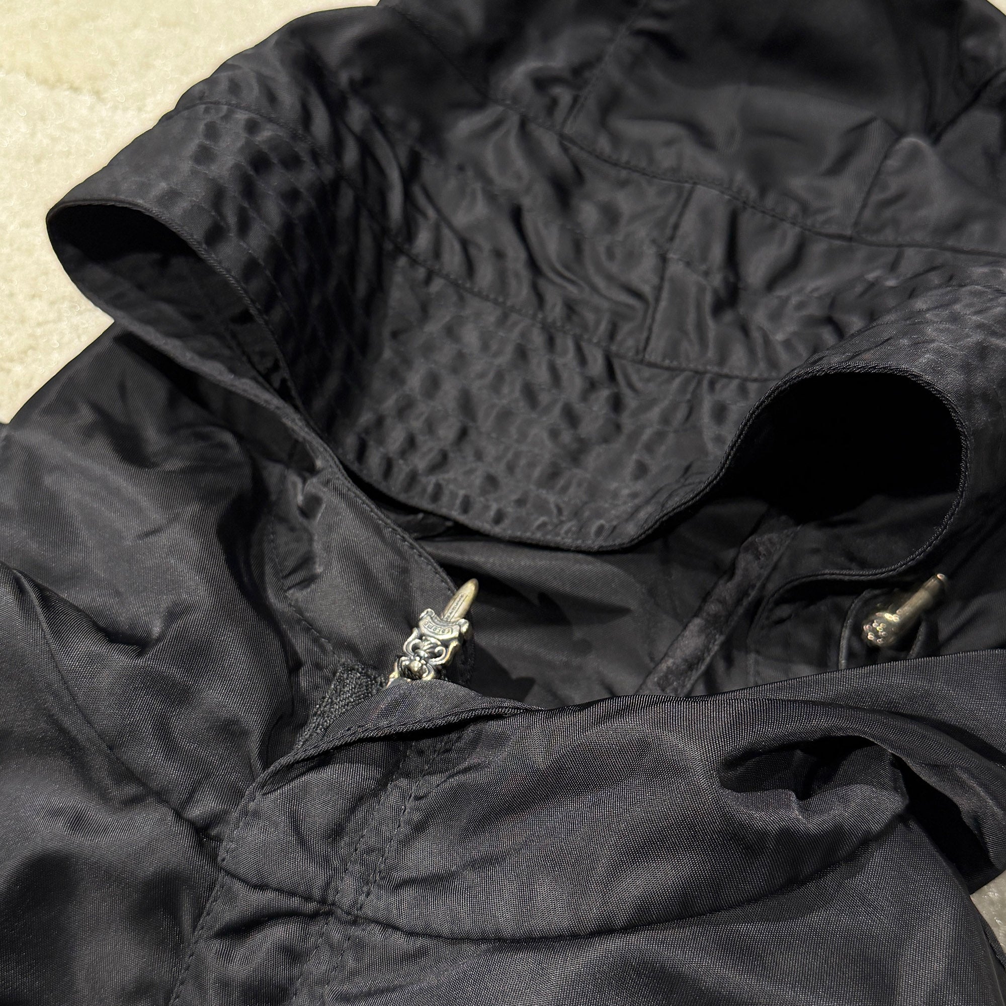 CHROME HEARTS Y NOT PUDDLES Cemetery Cross Leather Patch Zip Up Nylon Hooded Coat Size XL クロムハーツ ワイノット パドルズ セメタリークロス レザーパッチ ジップアップ ナイロン フーデッド コート サイズXL