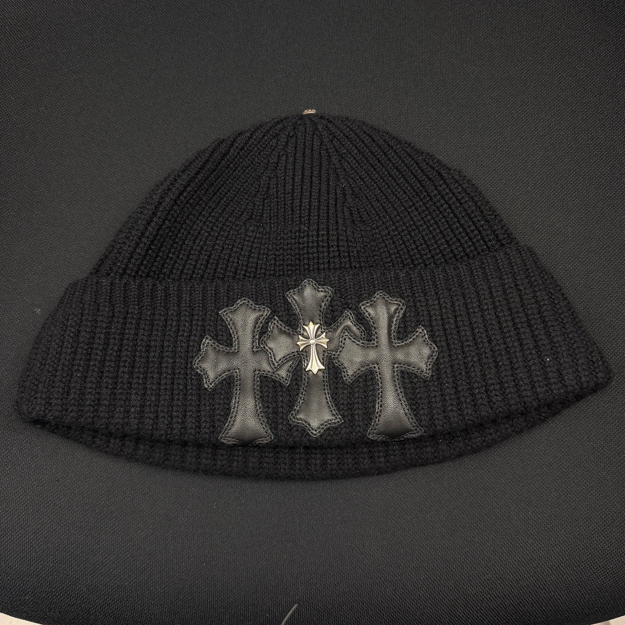 CHROME HEARTS CH Cross Leather Cemetery Cross Patch Cashmere Beanie Size ONE SIZE (22cm) クロムハーツ CHクロス レザーセメタリークロスパッチ カシミヤビーニー サイズONE SIZE (22cm)