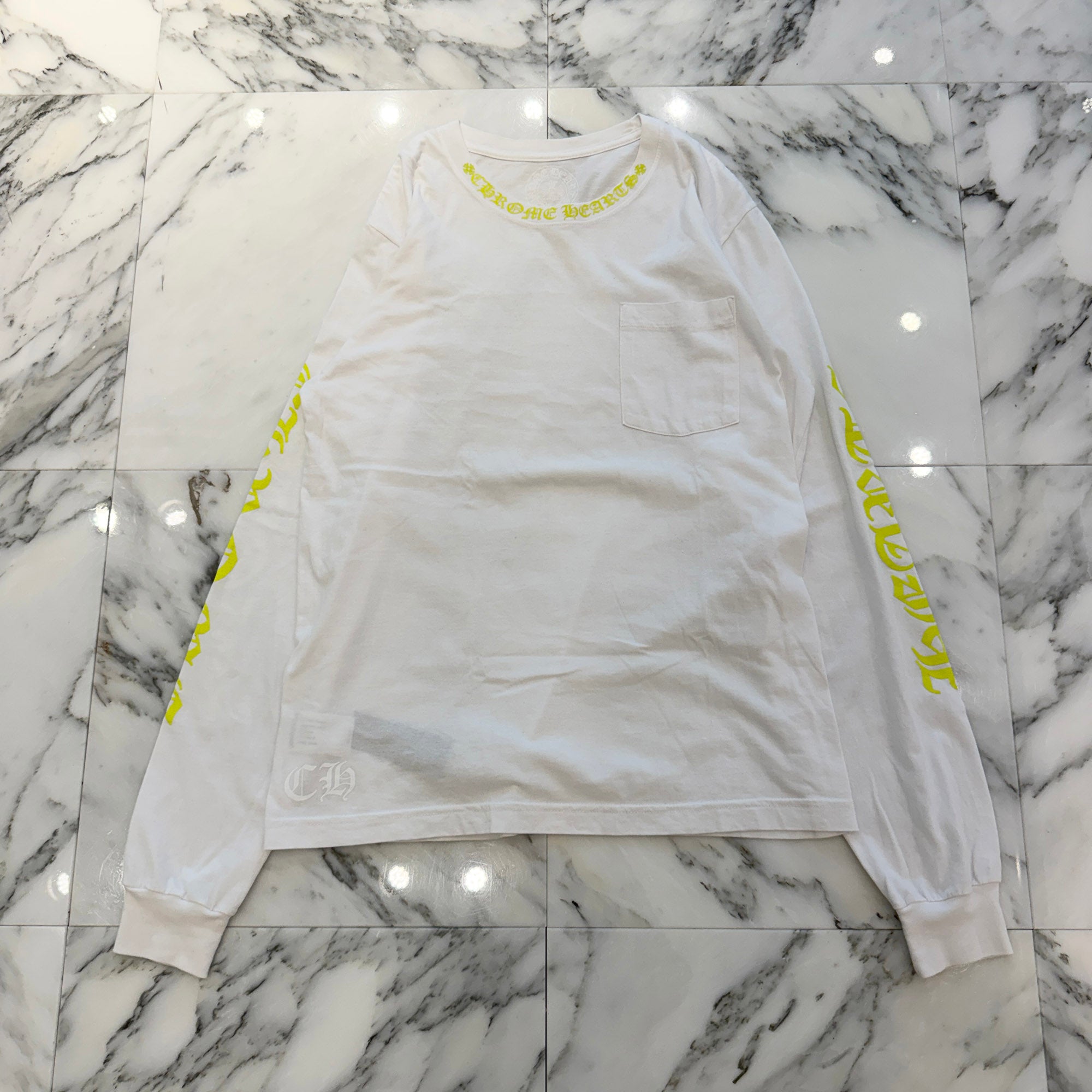 CHROME HEARTS Old English Neck Logo Neon Yellow Long Sleeve Tee Size M クロムハーツ オールドイングリッシュネックロゴネオンイエローロングスリーブTシャツ サイズM