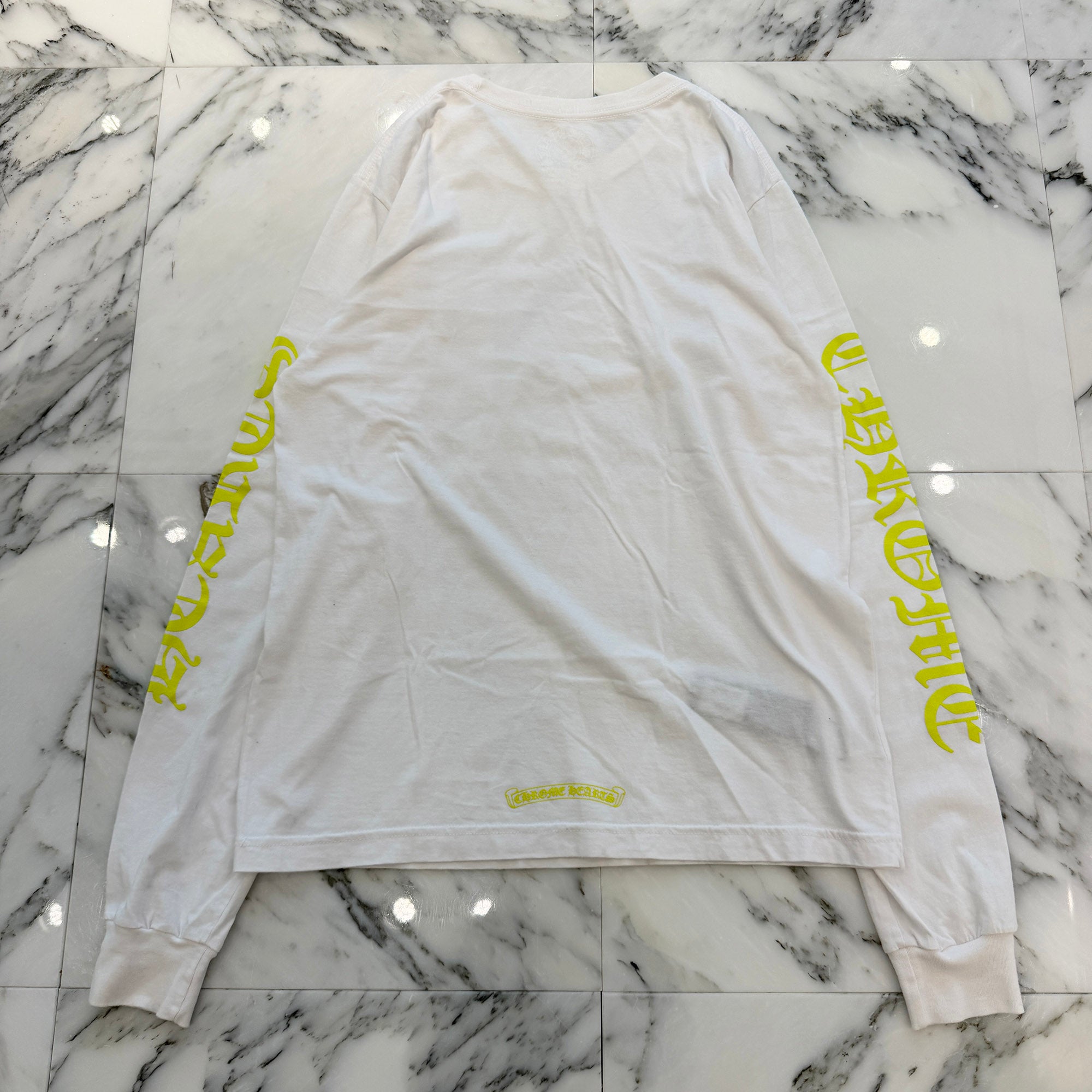 CHROME HEARTS Old English Neck Logo Neon Yellow Long Sleeve Tee Size M クロムハーツ オールドイングリッシュネックロゴネオンイエローロングスリーブTシャツ サイズM