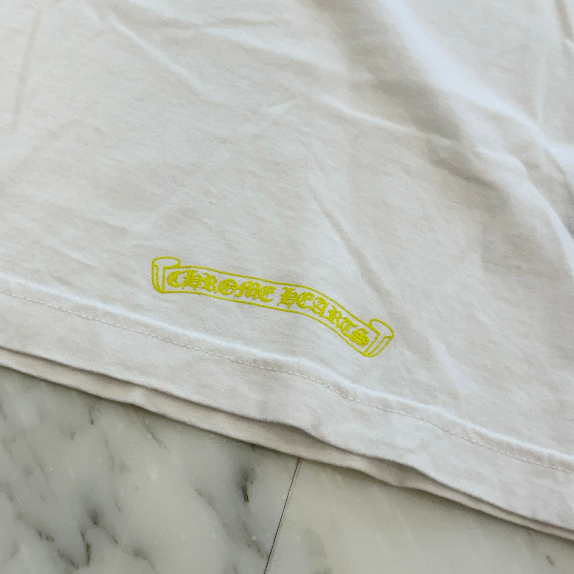 CHROME HEARTS Old English Neck Logo Neon Yellow Long Sleeve Tee Size M クロムハーツ オールドイングリッシュネックロゴネオンイエローロングスリーブTシャツ サイズM