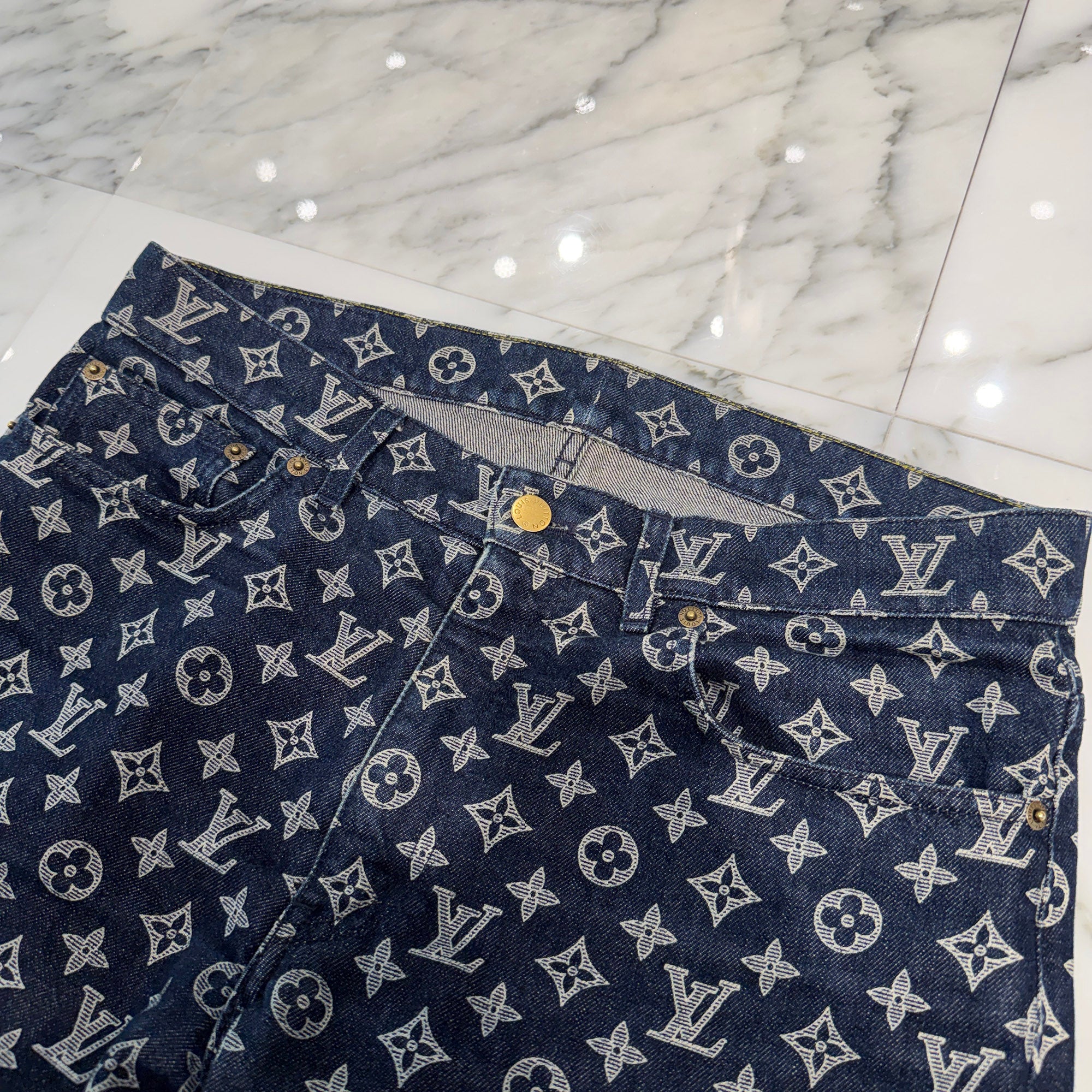 LOUIS VUITTON 2018AW Monogram Denim Pants HFD11W Size 32 ルイヴィトン モノグラム デニムパンツ サイズ32