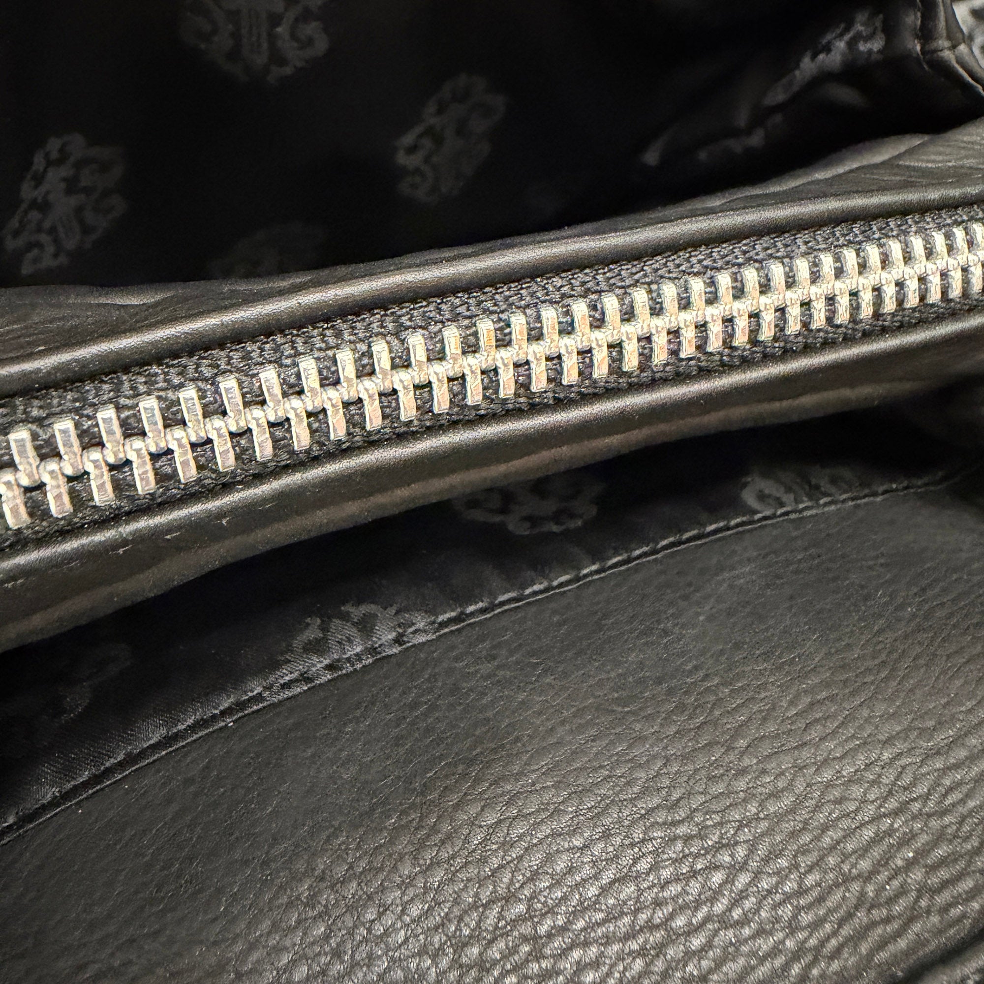 CHROME HEARTS MILO Large Dagger Leather Shoulder Bag クロムハーツ マイロ ラージダガー レザーショルダーバッグ