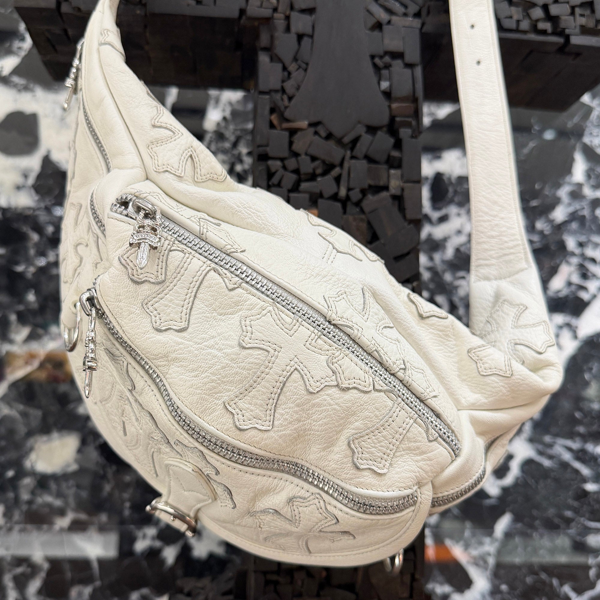 CHROME HEARTS Cemetery Cross Patch SNAT PACK Leather Shoulder Bag クロムハーツ セメタリークロスパッチ スナットパック レザー ショルダーバッグ