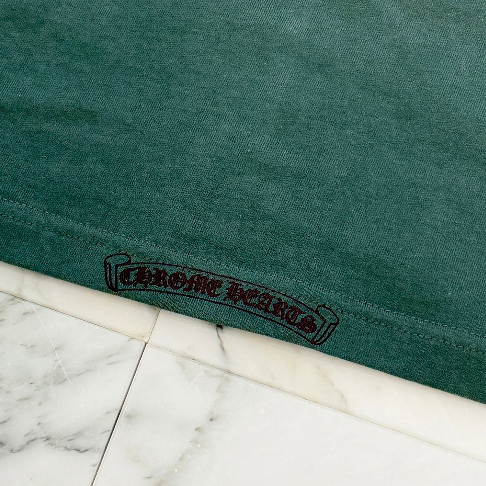 CHROME HEARTS Intellectual Gallery Limited Vertical Logo Back Scroll Tee Size L クロムハーツ インテレクチュアルギャラリー限定 ヴァーティカルロゴ バックスクロールTシャツ サイズL
