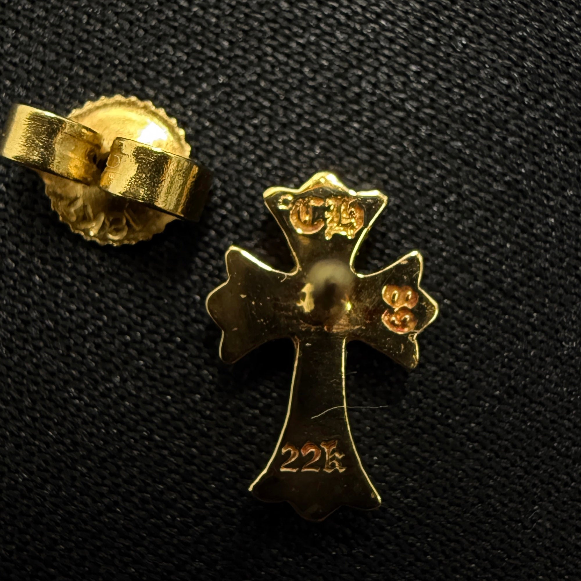 CHROME HEARTS 22K Stack CH Cross Stud Earring Pave Diamond クロムハーツ 22K スタックCHクロス スタッズ イヤリング パヴェダイヤモンド ピアス