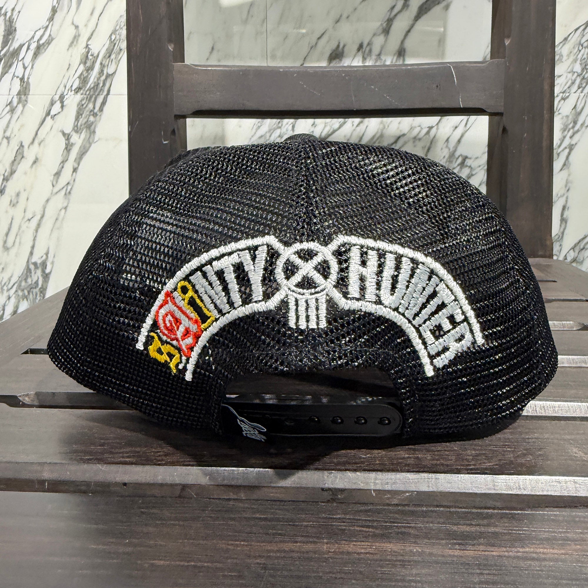 SAINT Mxxxxxx × BOUNTY HUNTER 2026SS "SAINTY HUNTER" Logo Embroidery Mesh Cap SM-MK8-0000-C37 Size ONE SIZE セントマイケル×バウンティハンター "セインティハンター" ロゴ刺繍 メッシュキャップ サイズONE SIZE