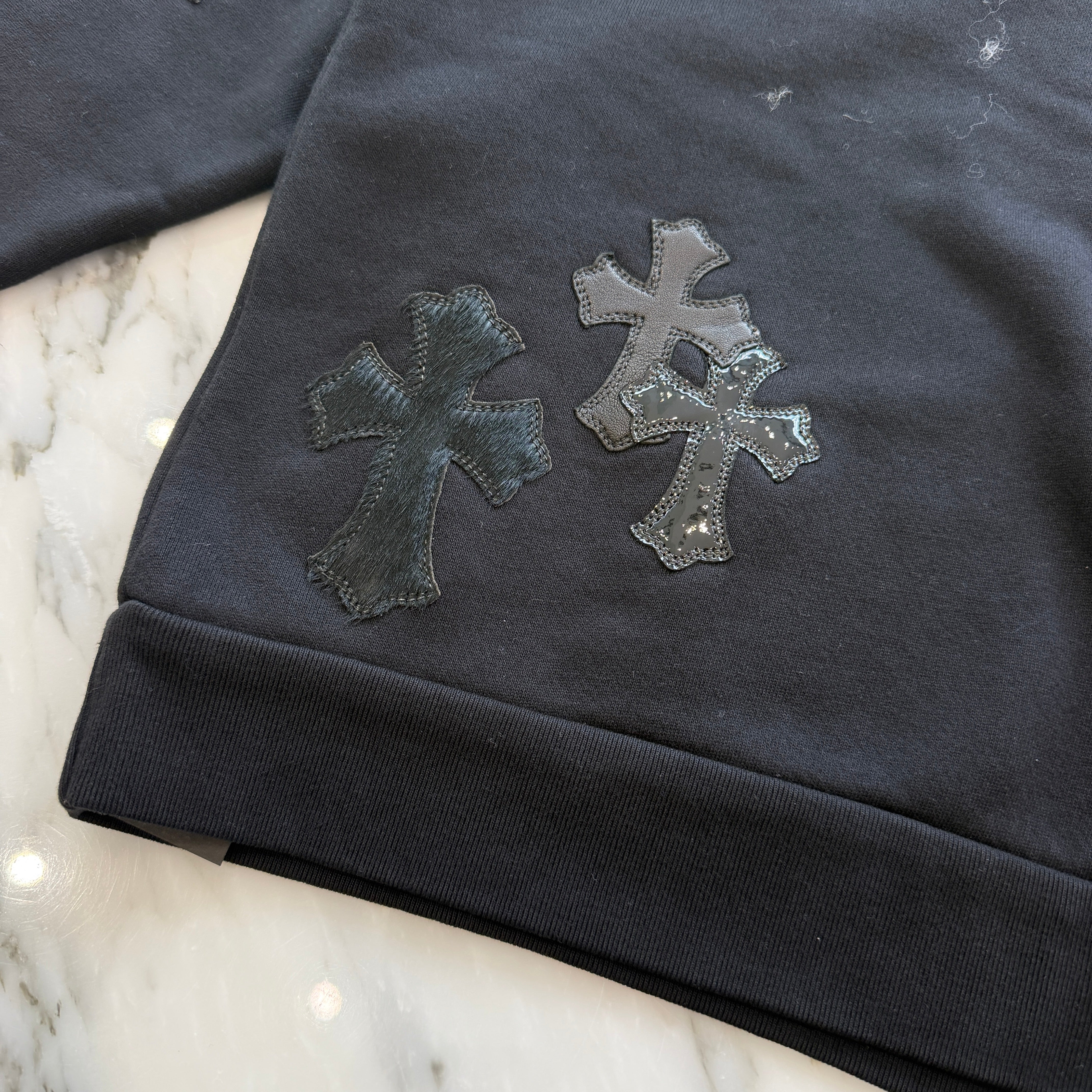 CHROME HEARTS Y NOT Multi Leather Cross Patch Sweatshirt Size S クロムハーツ ワイノット マルチレザークロスパッチ スウェットシャツ サイズS