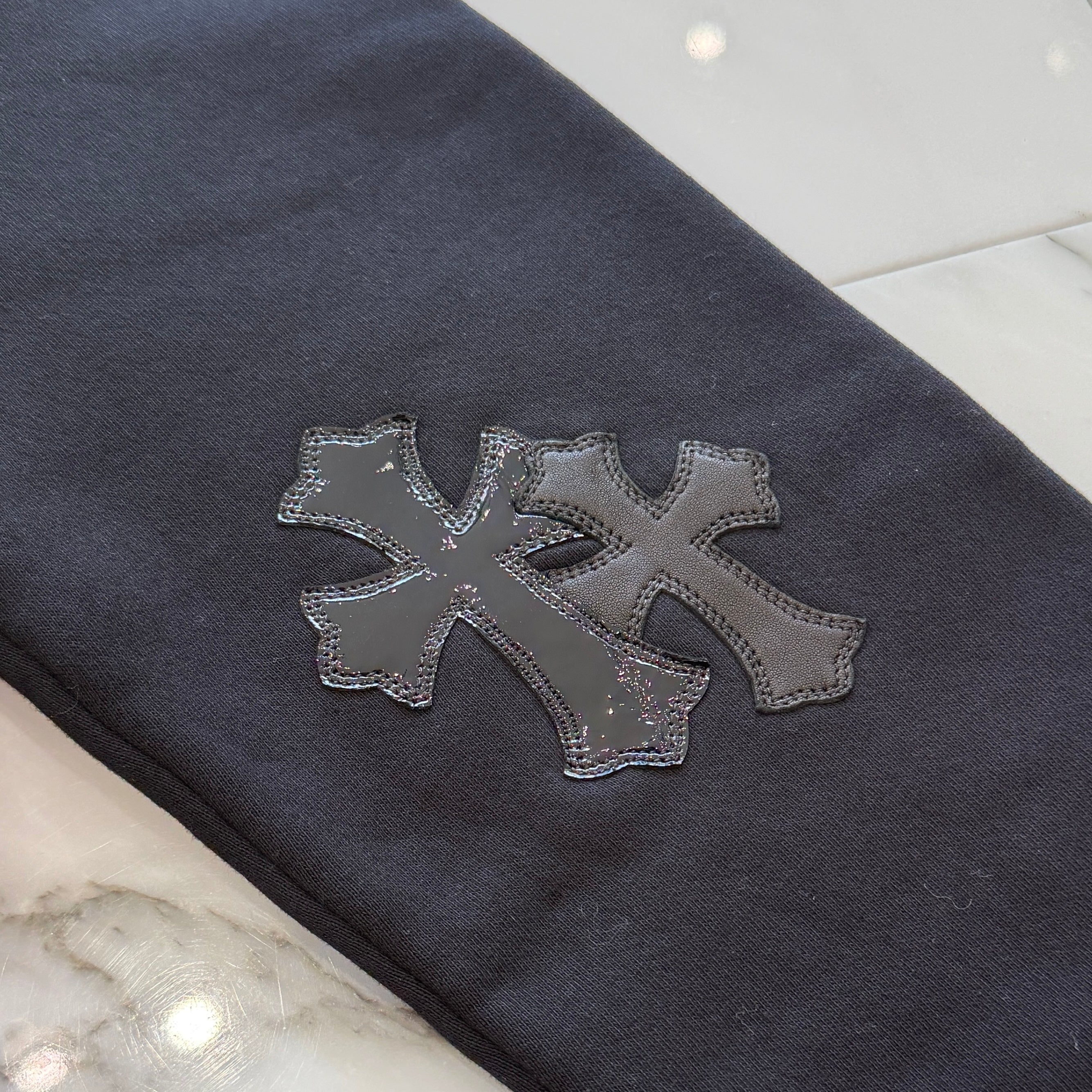 CHROME HEARTS Y NOT Multi Leather Cross Patch Sweatshirt Size S クロムハーツ ワイノット マルチレザークロスパッチ スウェットシャツ サイズS