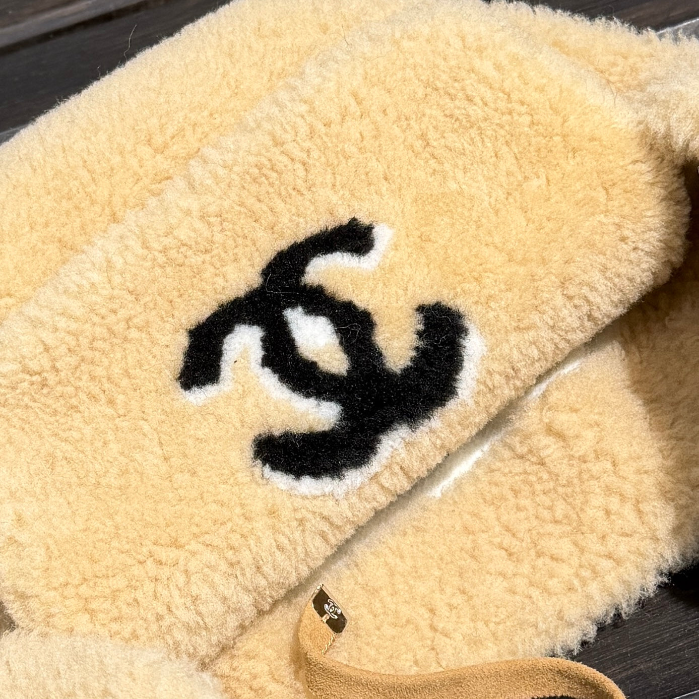 CHANEL 2026AW Coco Mark Wool Coco Neige Ushanka Hat AAC359 B26091 UD760 シャネル ココマーク ウール ココネージュ チャプカ帽