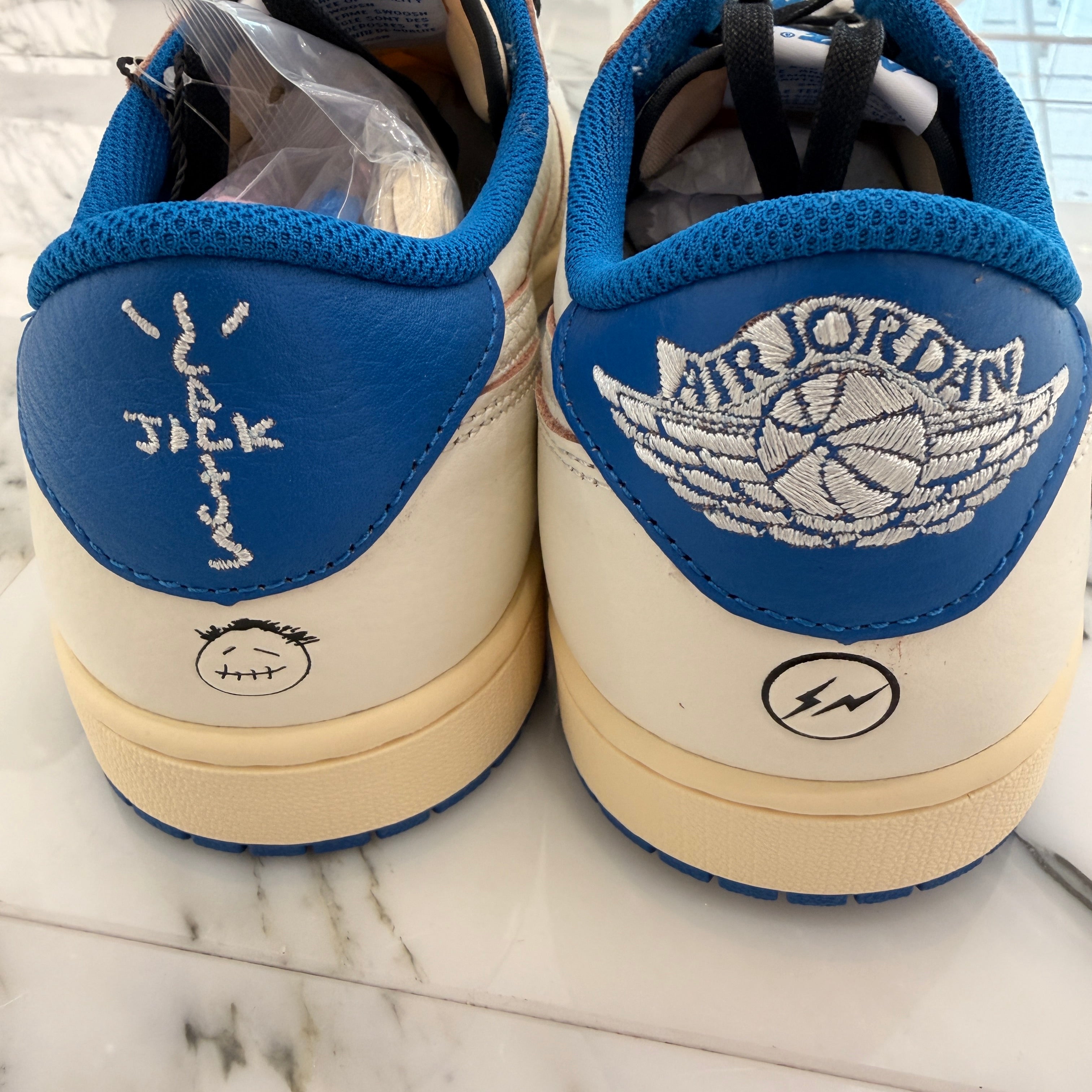 NIKE × Travis Scott 2022AW Air Jordan 1 Low OG SP " Sail/Military Blue " DM7866-104 Size US10.5 (28.5cm) ナイキ×トラヴィススコット エアジョーダン1 ロー OG SP "セイル/ミリタリーブルー" サイズUS10.5 (28.5cm)