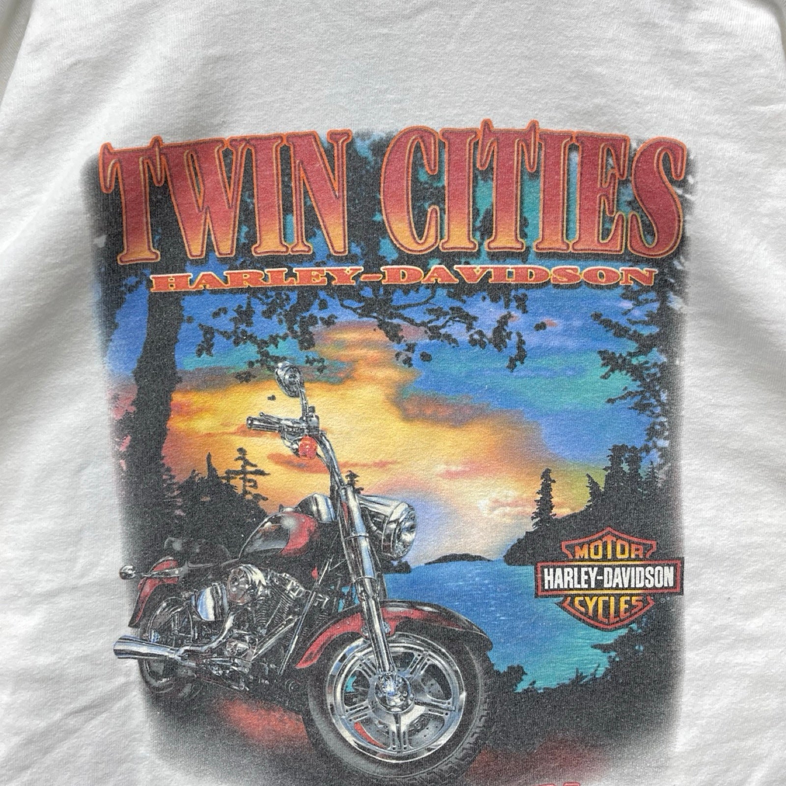 Vintage 90's Harley-Davidson "TWIN CITIES" 1998 L/S Tee Size XL