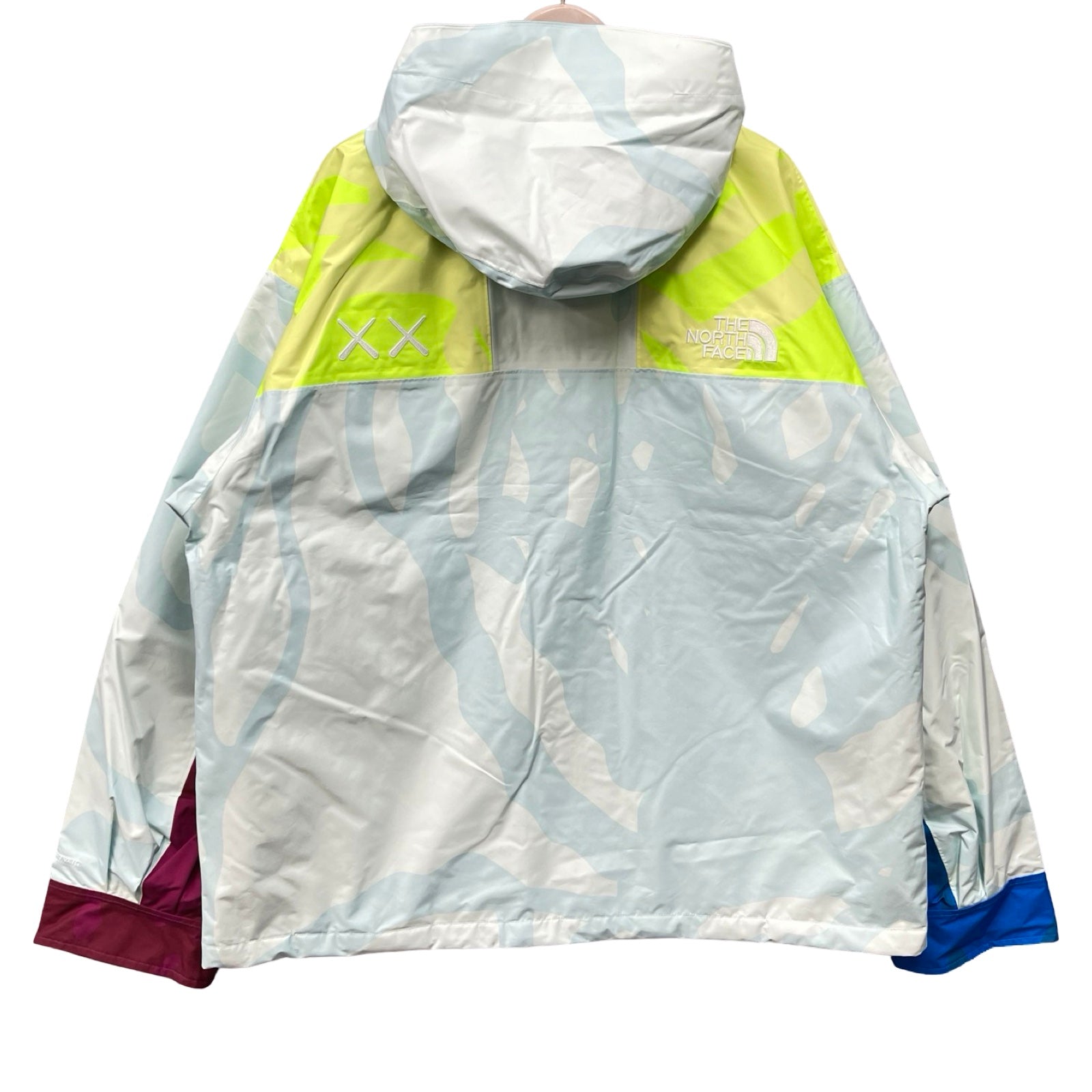 THE NORTH FACE × KAWS 2023AW Retro 1986 Mountain Jacket NF0A7WLW763 Size XL