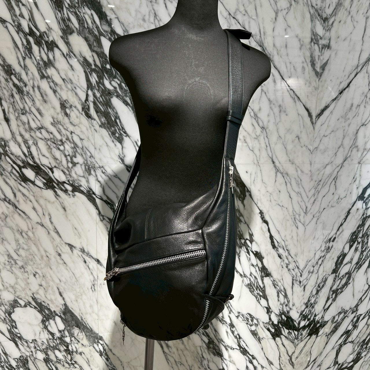 CHROME HEARTS 1 SNAT PACK MEDIUM LEATHER WAIST BAG Size XL クロムハーツ 1スナットパック ミディアムレザー ウェストバッグ サイズXL