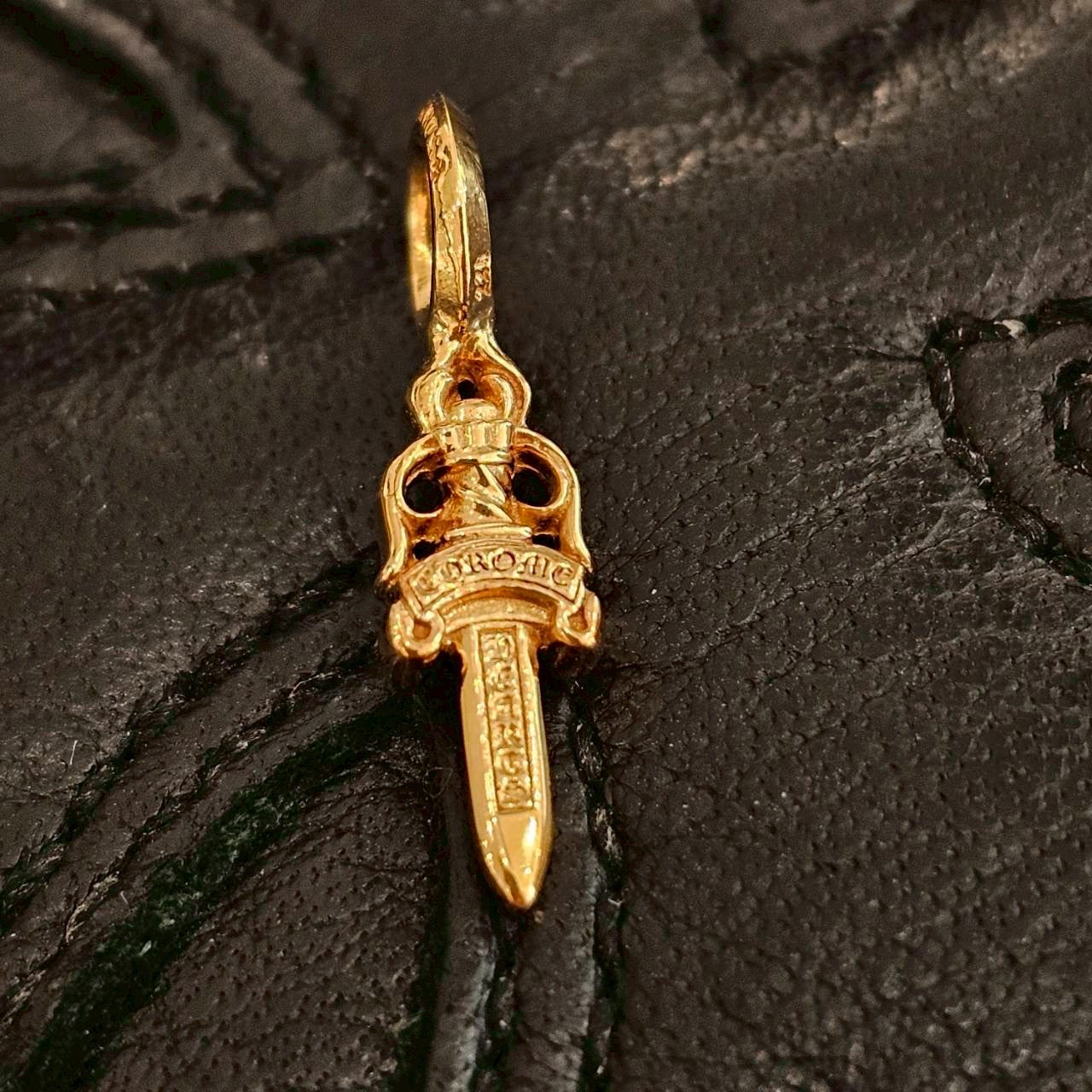 CHROME HEARTS 22K Stack Charm Dagger V2 クロムハーツ 22K スタックチャーム ダガーV2