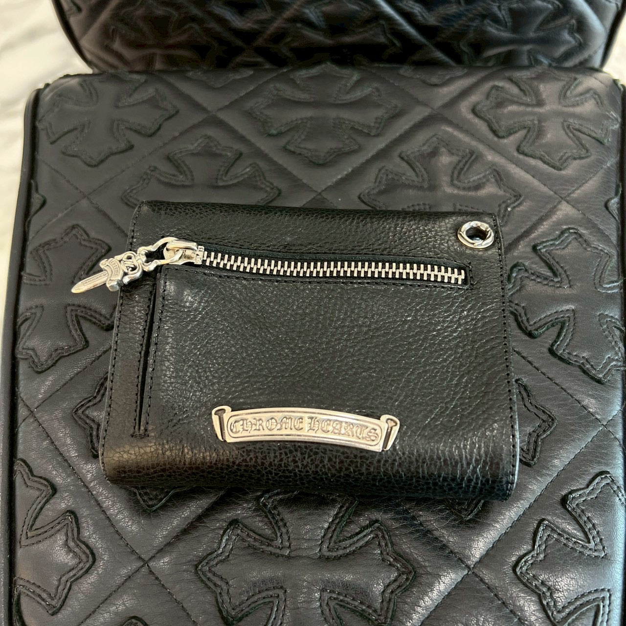 CHROME HEARTS クロムハーツ　ウェーブミニ クロムハーツウェーブウォレットクロスボタンブラックヘビー