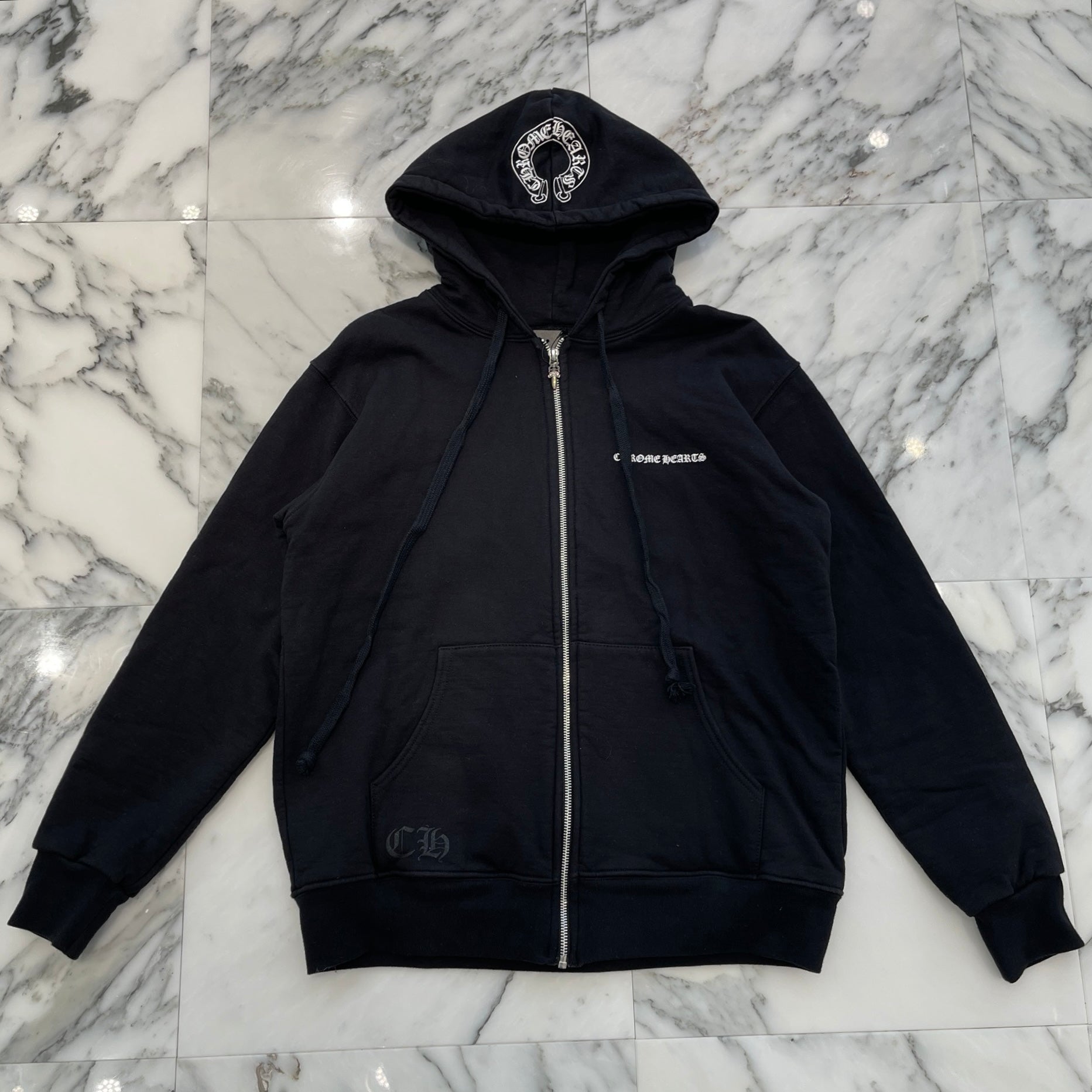 CHROME HEARTS Malibu Limited CH Plus Hooded Horseshoe Zip Up Hoodie Size M クロムハーツ マリブ限定 CHプラス フーデッドホースシュー ジップアップ フーディ サイズM