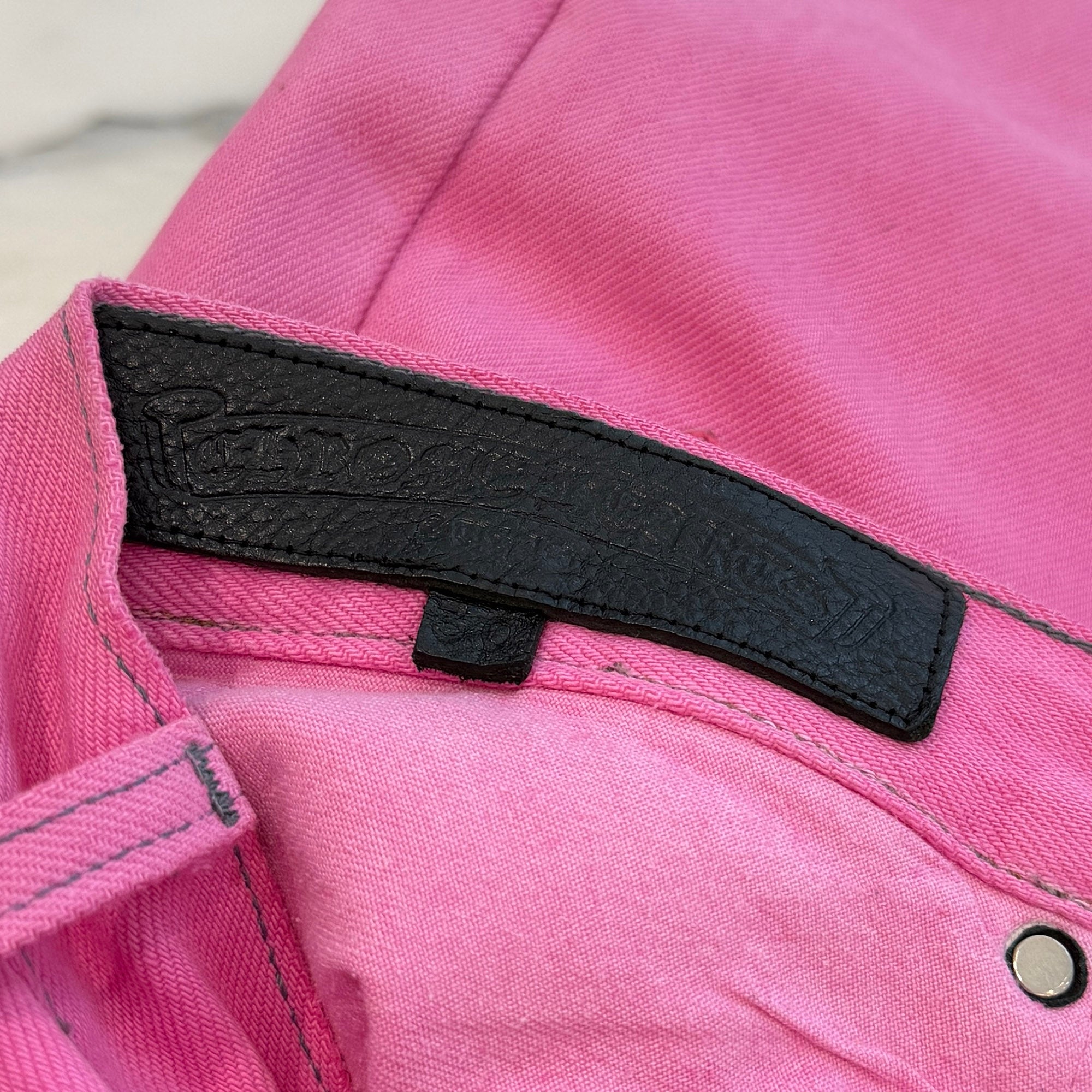 CHROME HEARTS × Levi's VNTG Pink Cross Leather Patch Denim Pants Size 30 クロムハーツ × リーバイス ヴィンテージ ピンククロス レザーパッチ デニムパンツ ジーンズ サイズ30