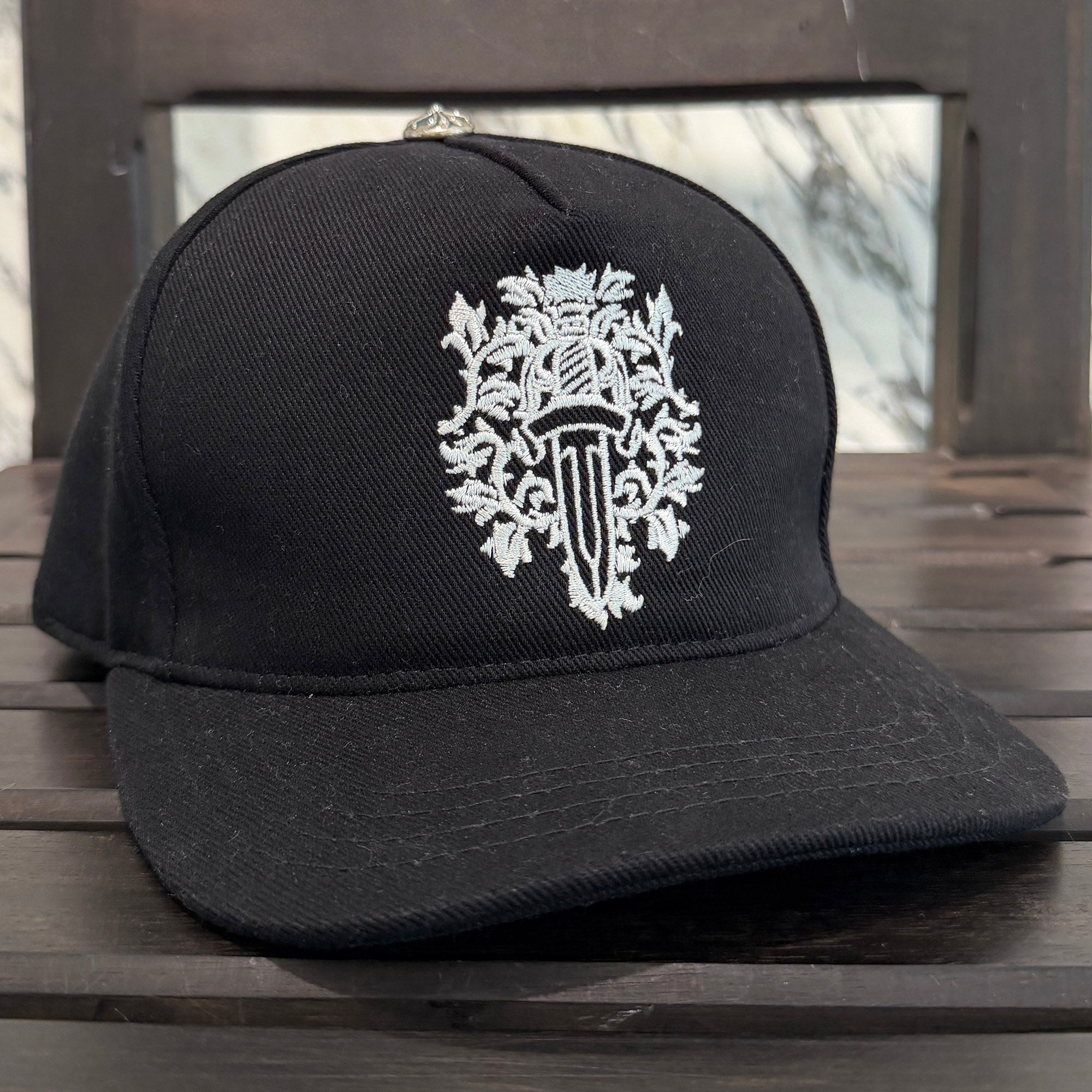 CHROME HEARTS Dagger Denim Baseball Cap Size ONE SIZE (53-60) クロムハーツ ダガーデニム ベースボースキャップ サイズONE SIZE (53-60)
