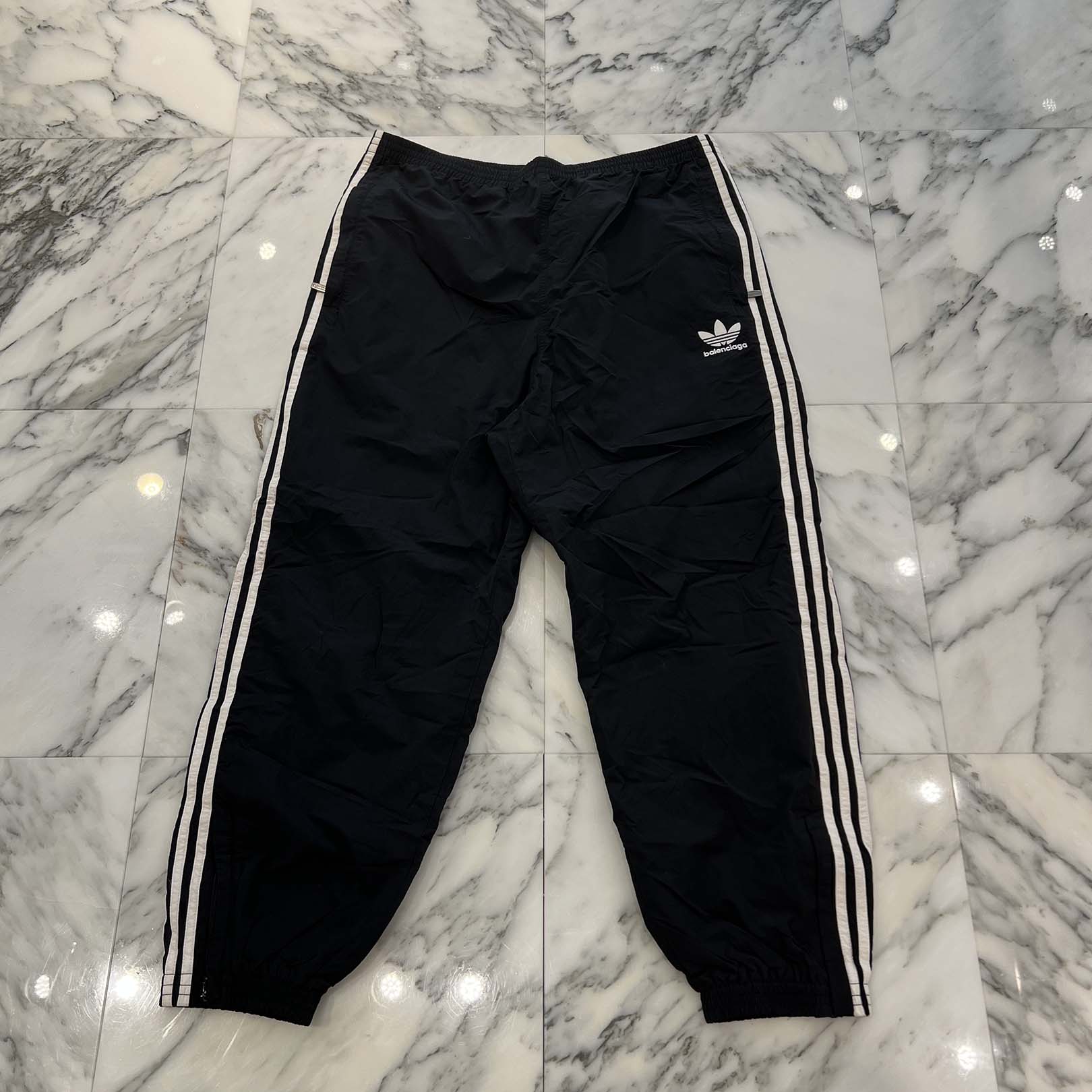 BALENCIAGA × adidas 2023SS Trefoil Logo Embroidery 3 Stripe Track Pants 725597 TNQ25 Size 44 バレンシアガ×アディダス トレフォイルロゴ刺繡 3ストライプ トラックパンツ サイズ44