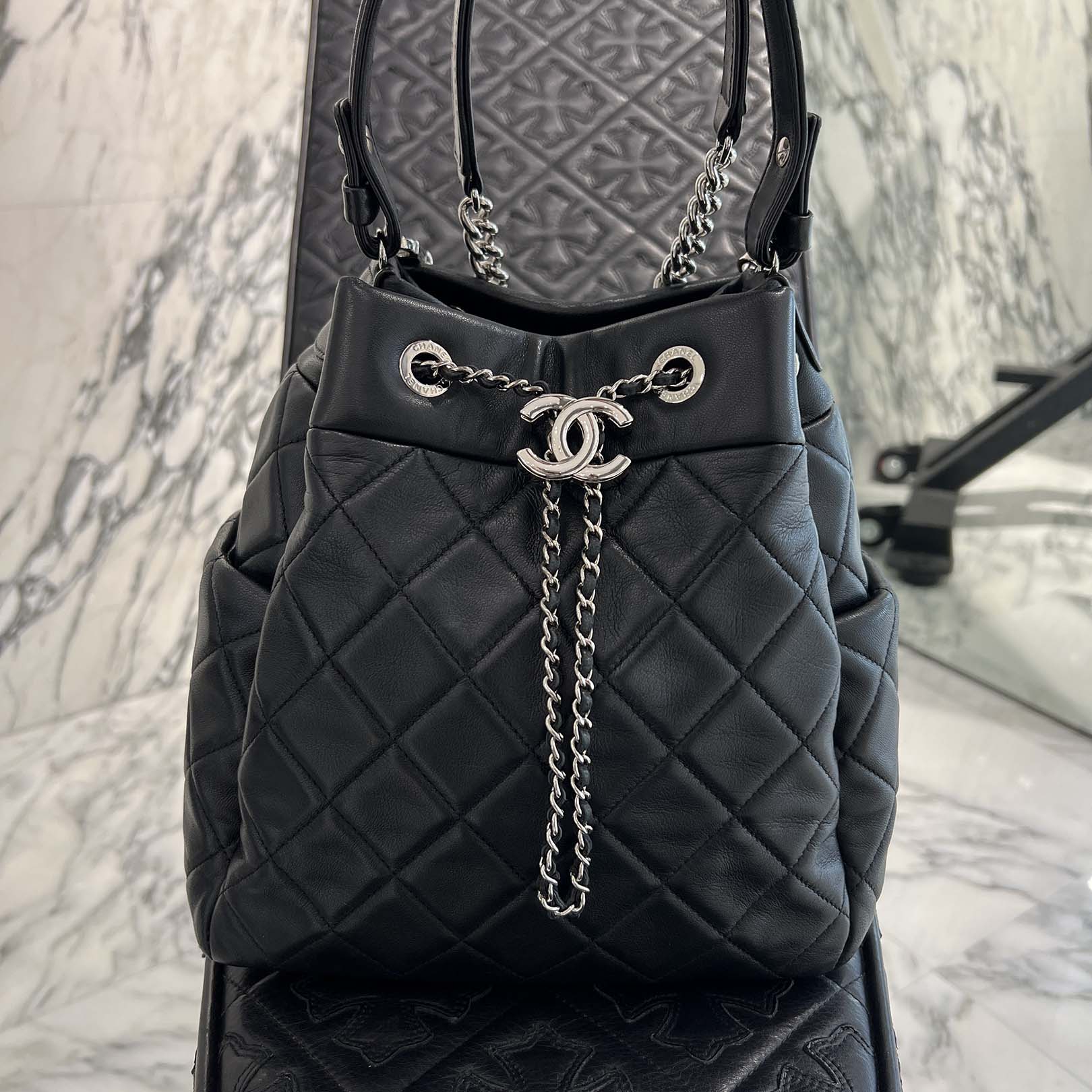 CHANEL Matelassé Lambskin Chain Leather Shoulder Bag シャネル マトラッセ ラムスキン チェーンレザーショルダーバッグ