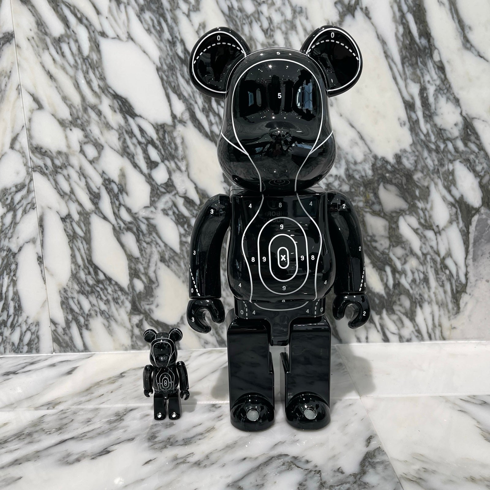 BE@RERICK × EMOTIONALLY UNAVAILABLE × NEIGHBORHOOD 2023AW 100％&400％ ベアブリック × エモーショナリーアナベーラブル × ネイバーフッド 100％&400％