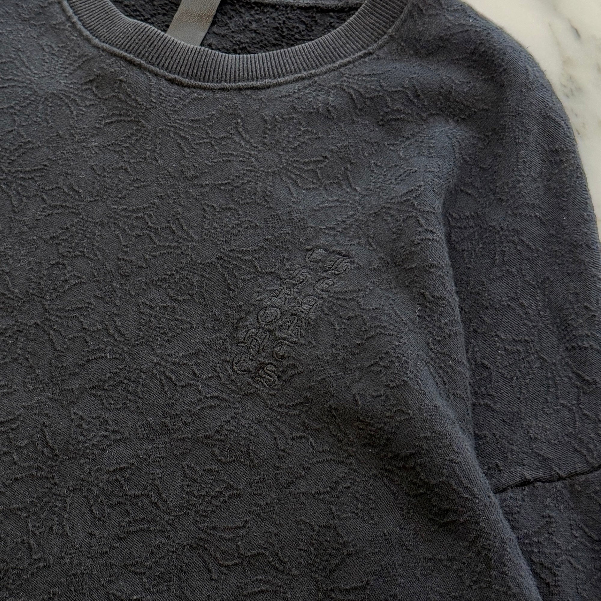 CHROME HEARTS Y NOT Tonal Monogram Cross Vertical Logo Sweat Shirt Size M クロムハーツ ワイノット トーナルモノグラムクロス ヴァーティカルロゴ スウェットシャツ Tシャツ サイズM