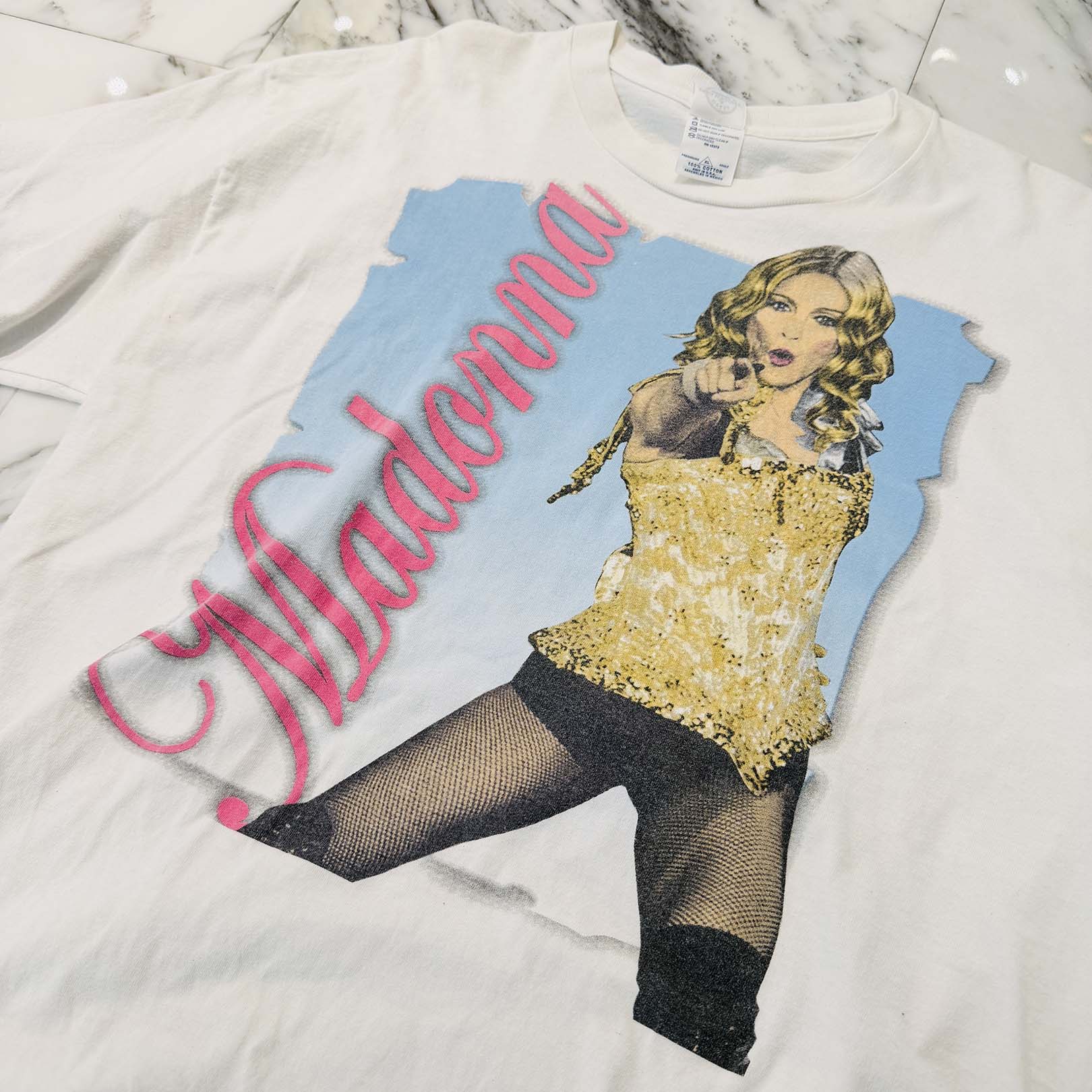 Vintage 00's Madonna "Re Invention World Tour 2004" S/S Tee Size XL ヴィンテージ 00's マドンナ "リ インベンション ワールドツアー 2004" デルタ社製 Tシャツ サイズXL
