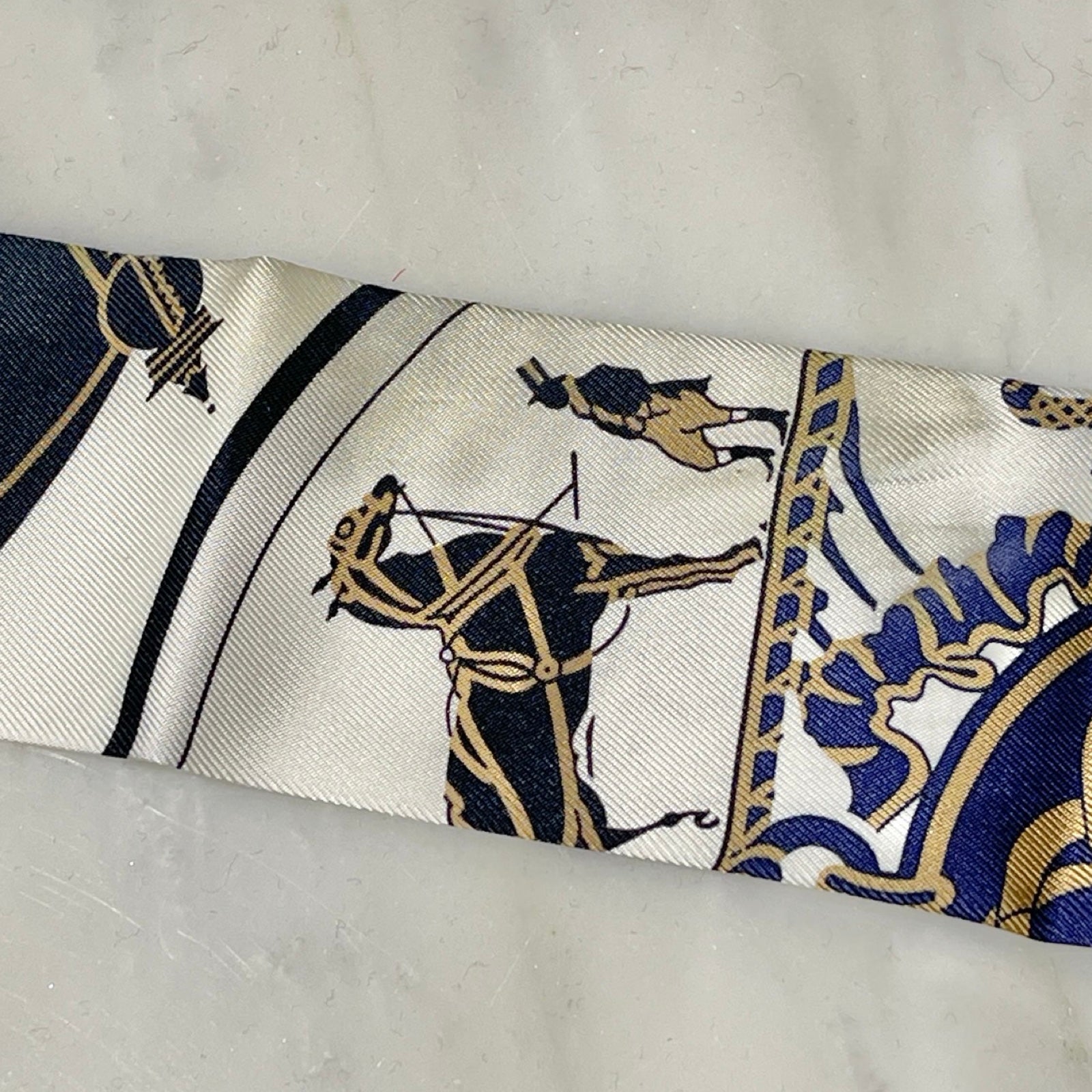 HERMES Exlibris Twilly Silk Scarf エルメス エクスリブリス ツイリー シルクスカーフ