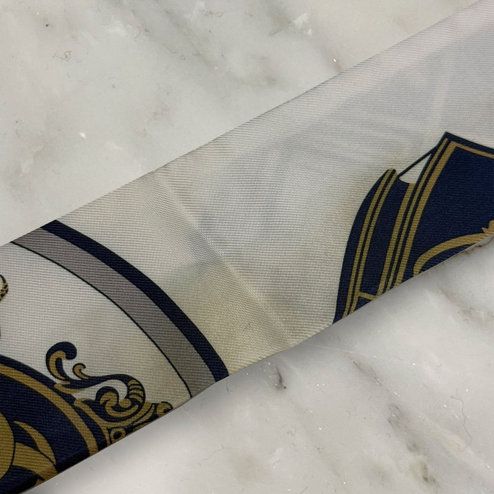 HERMES Exlibris Twilly Silk Scarf エルメス エクスリブリス ツイリー シルクスカーフ