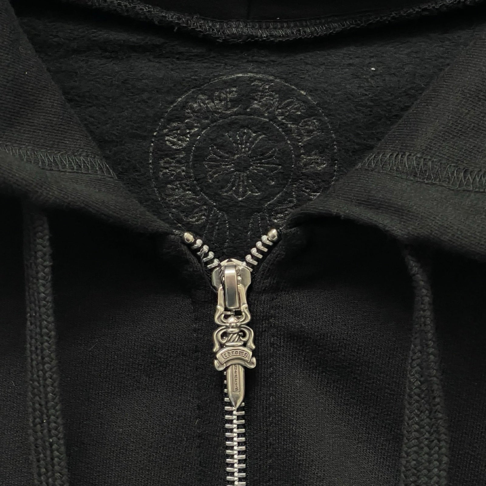 CHROME HEARTS 1998 Glitter Vertical Logo Zip Up Hoodie Size L