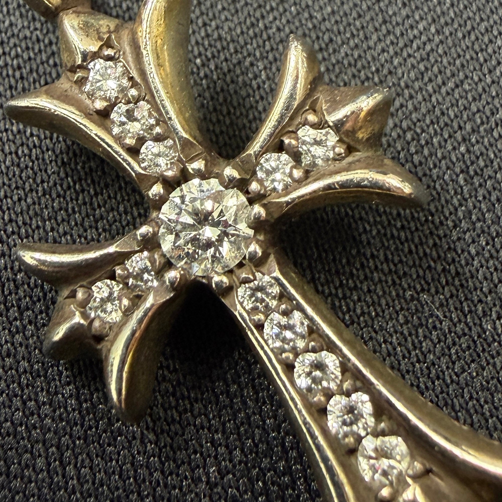 CHROME HEARTS Tiny Fat Cross Pave Diamond Pendant Top クロムハーツ